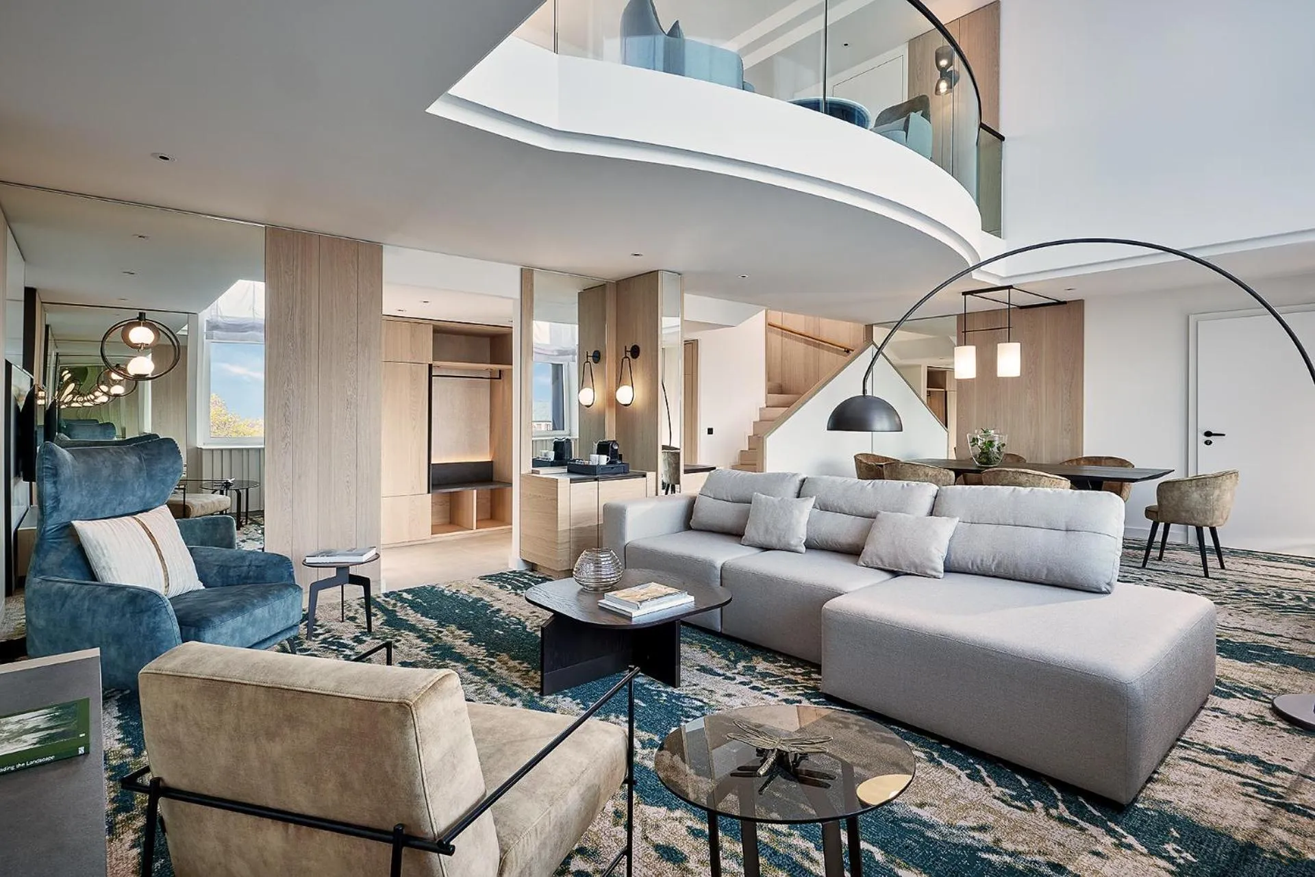 Living room in The Westin Grand Frankfurt