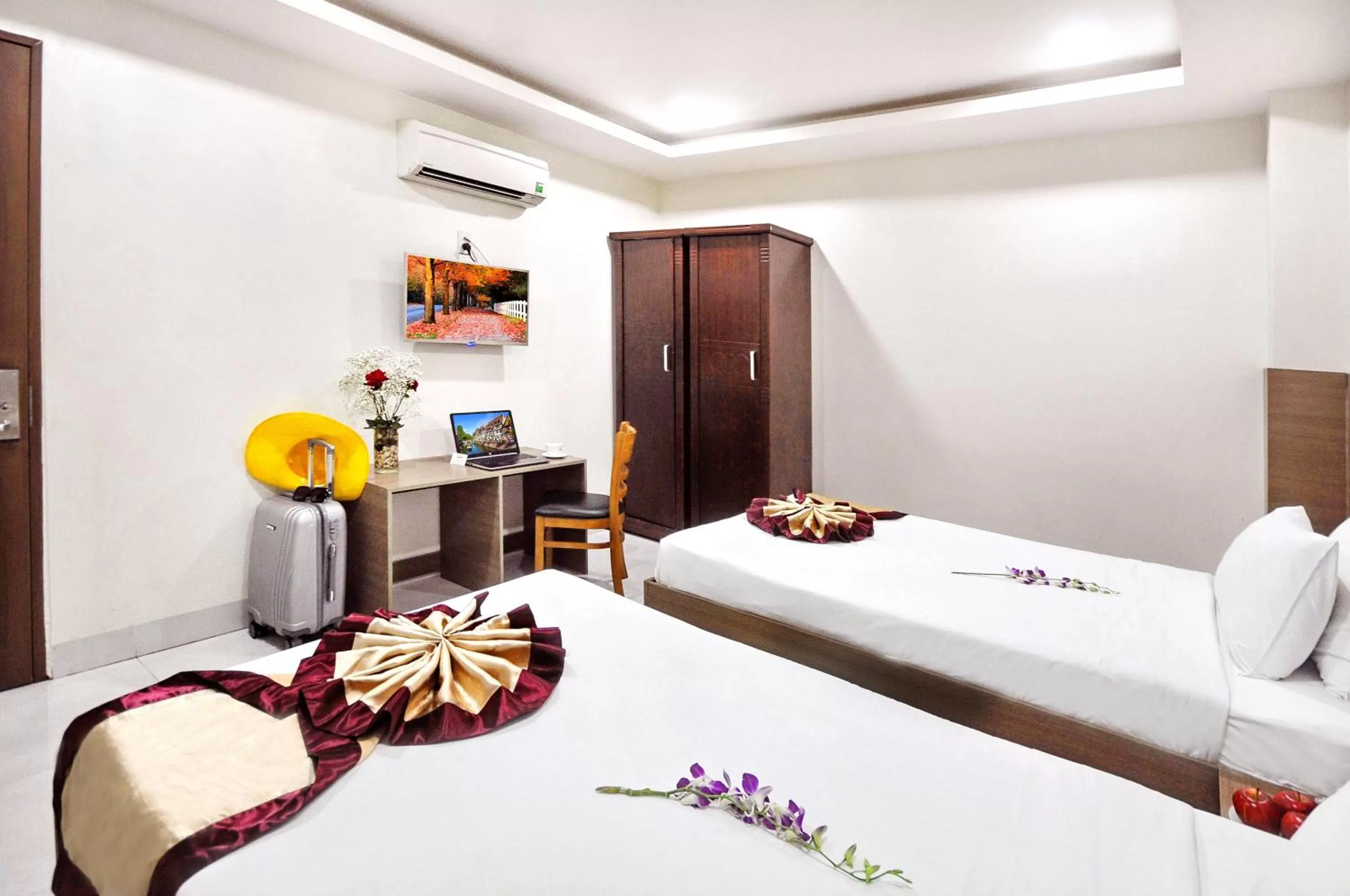 Bed in Arise Seaside Hotel