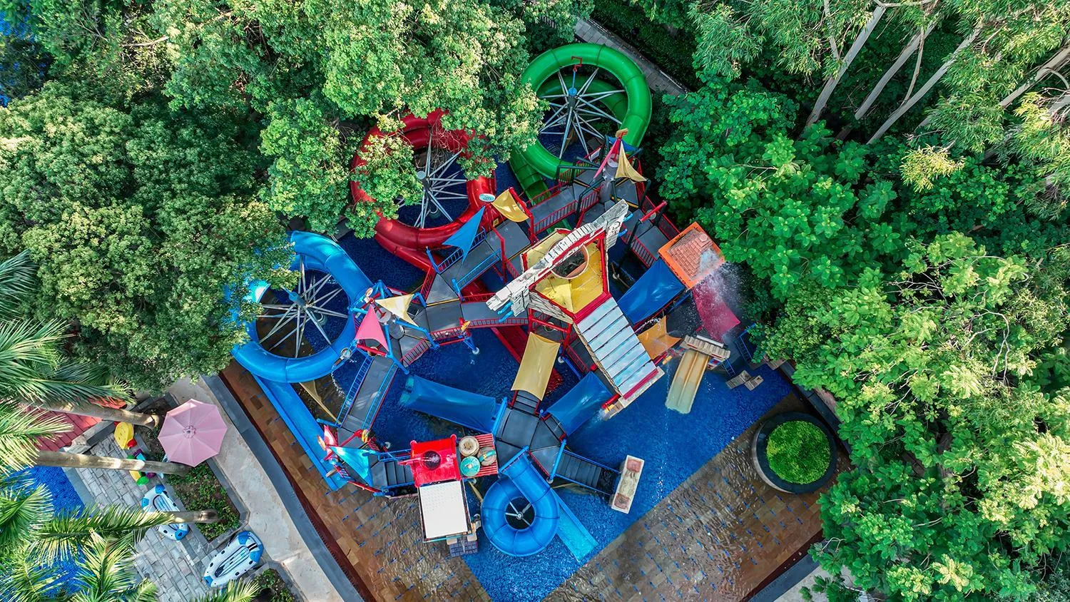 Children play ground in Good View Hotel Tangxia - 15 mins drive from Dongguan South Railway Station