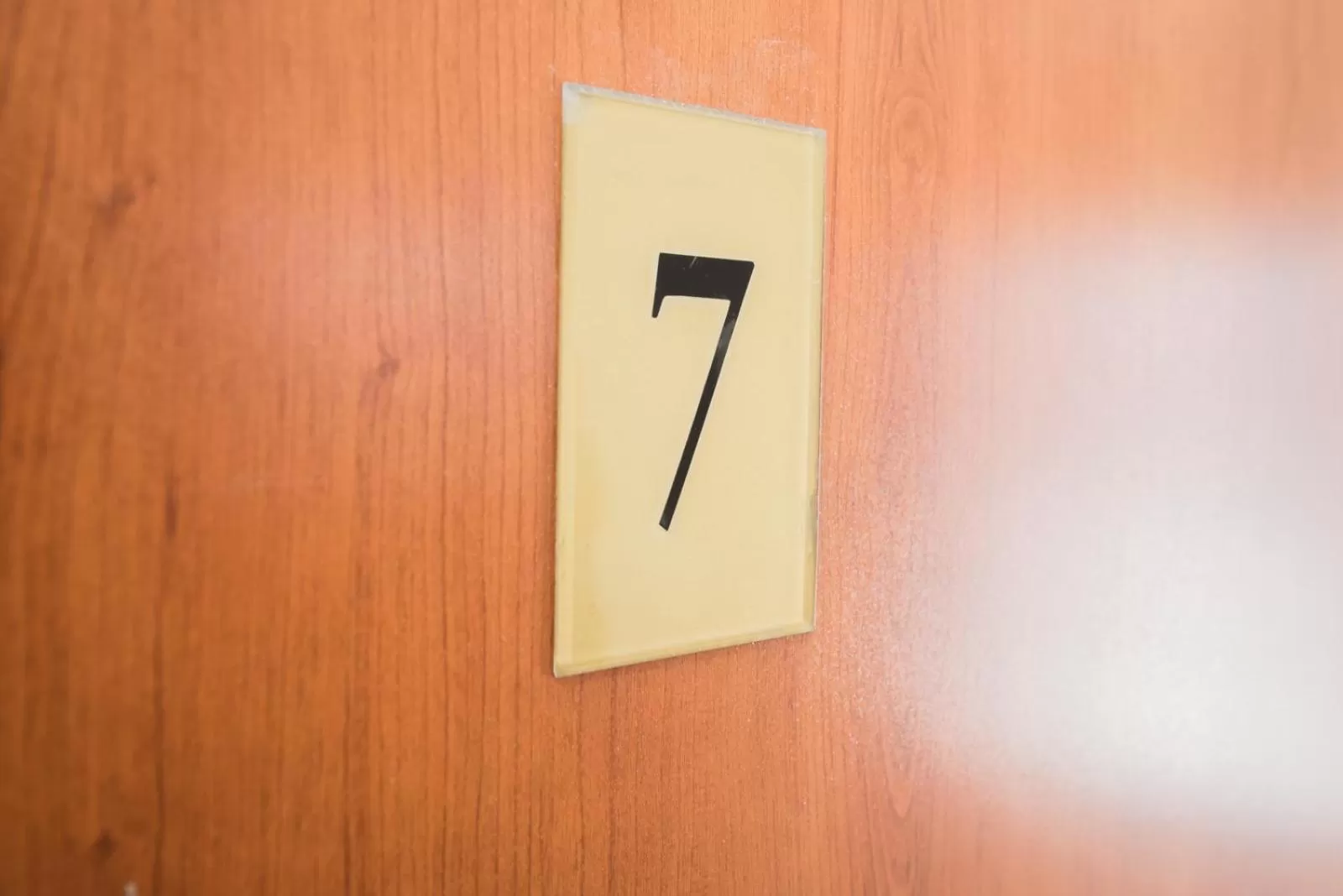 Logo/Certificate/Sign in Guesthouse Helena