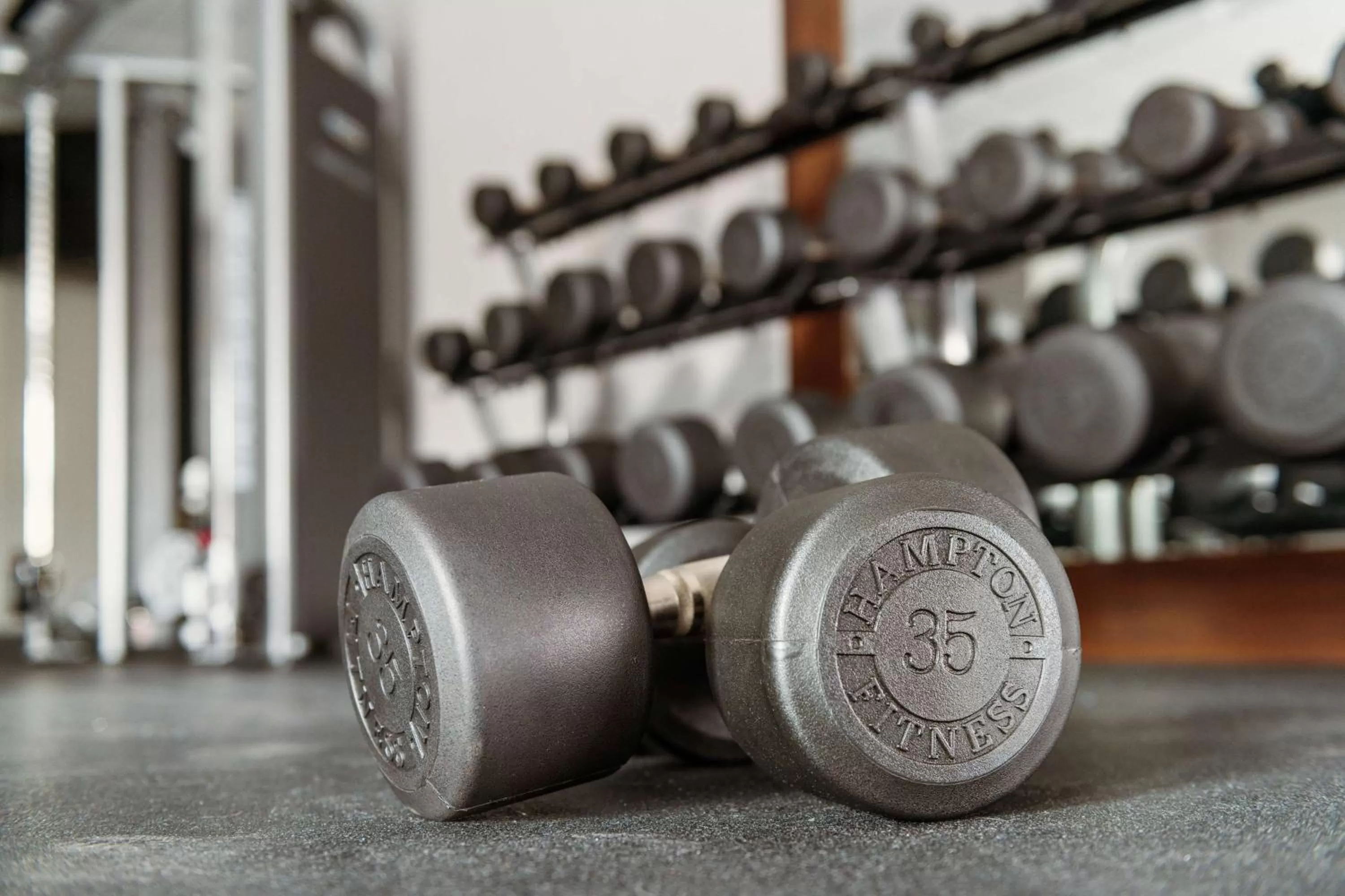 Fitness centre/facilities in Hampton Inn & Suites Pittsburgh New Stanton PA