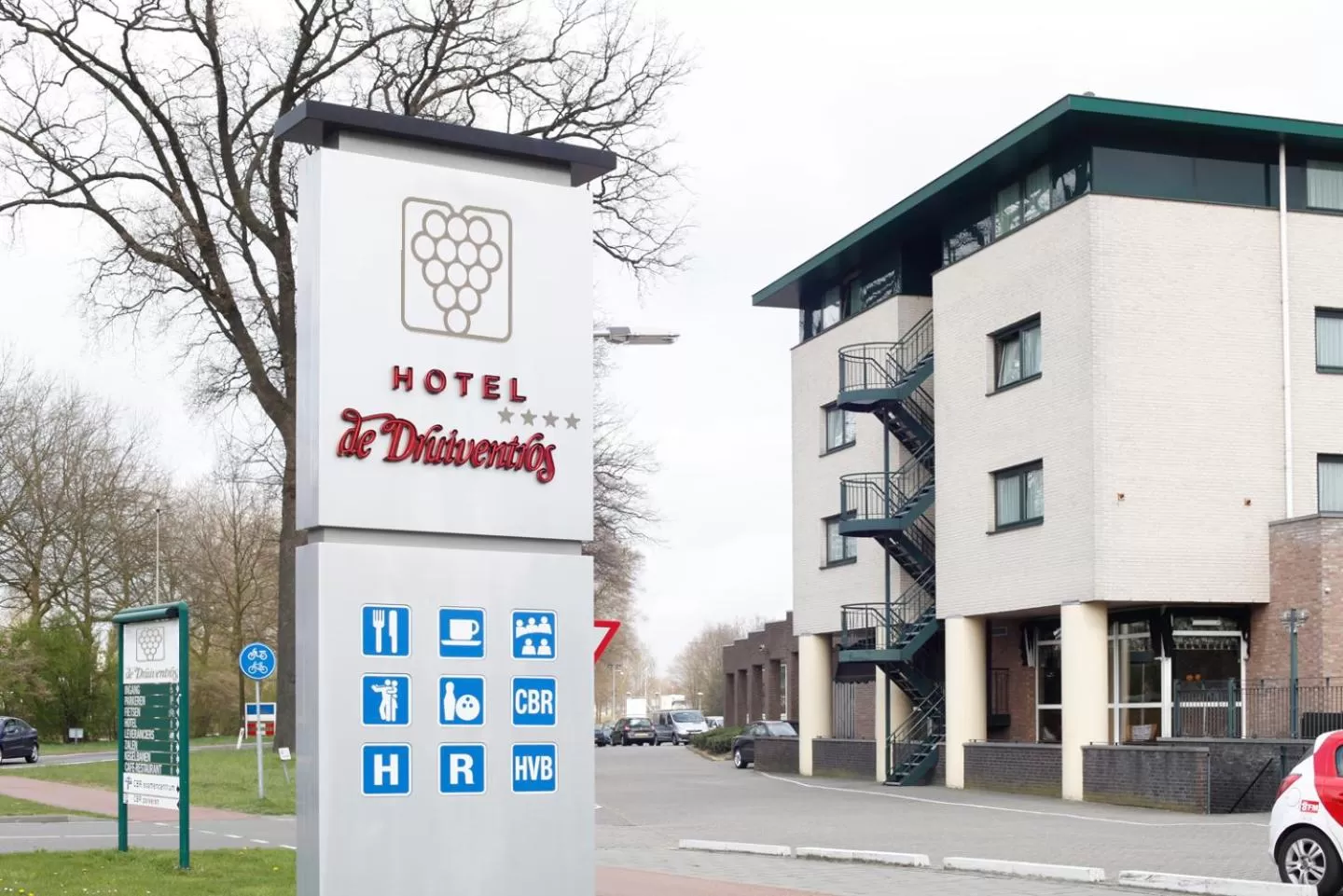 Property building in Hotel De Druiventros