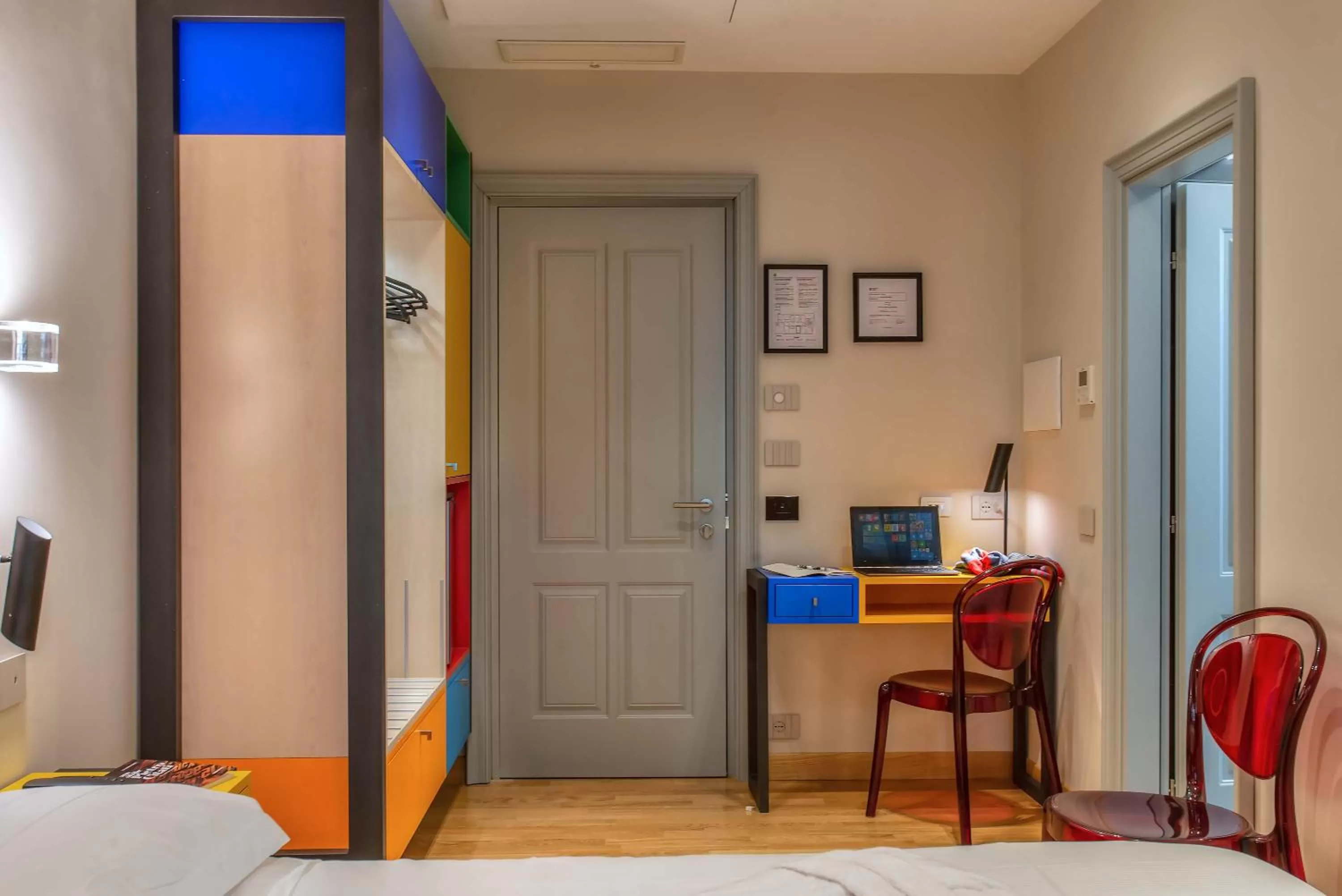 Bed in Albergo Etico Roma