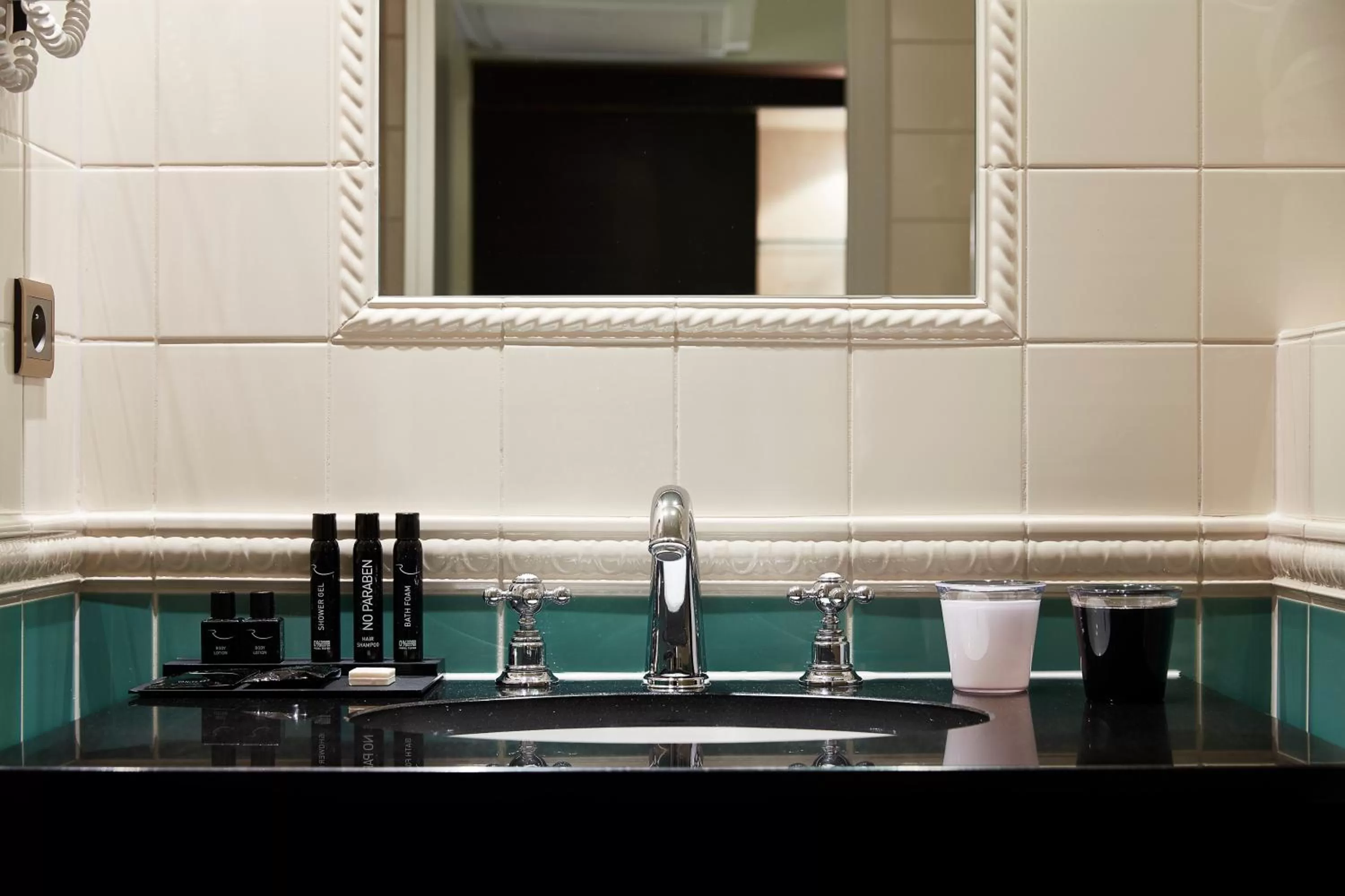 Bathroom in Hôtel Régent Contades