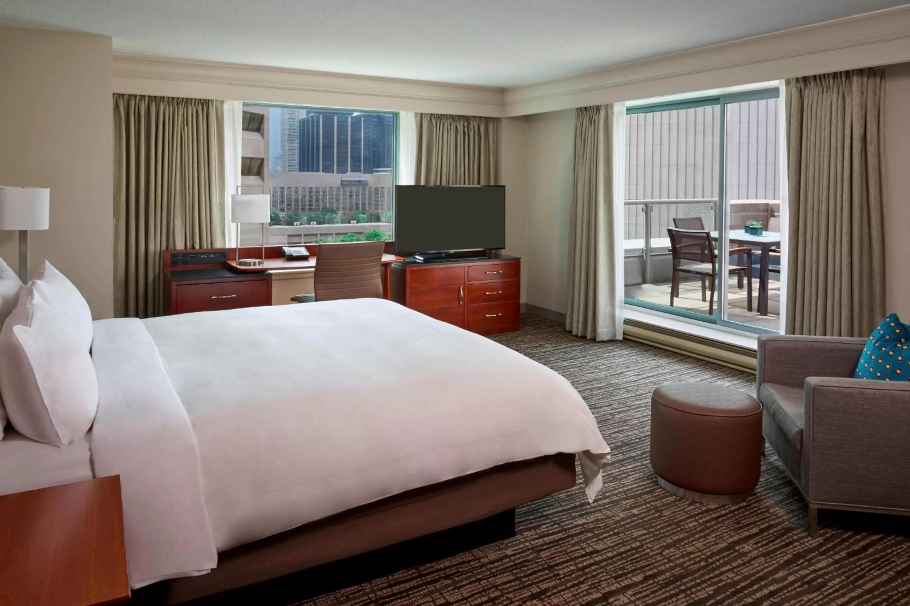 Photo of the whole room, Bed in Marriott Downtown at CF Toronto Eaton Centre