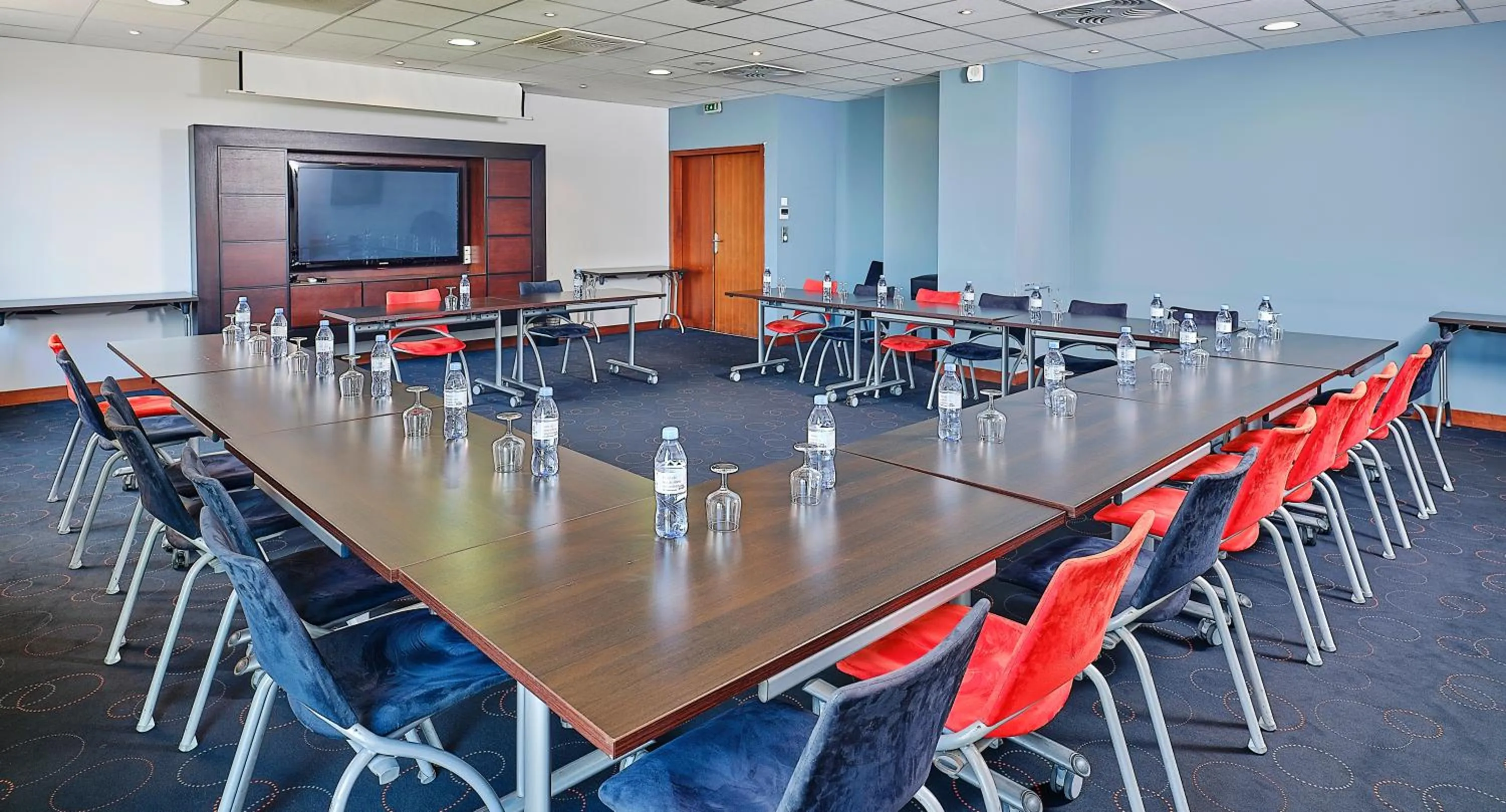 Meeting/conference room in Le Mauritia Hotel et Spa
