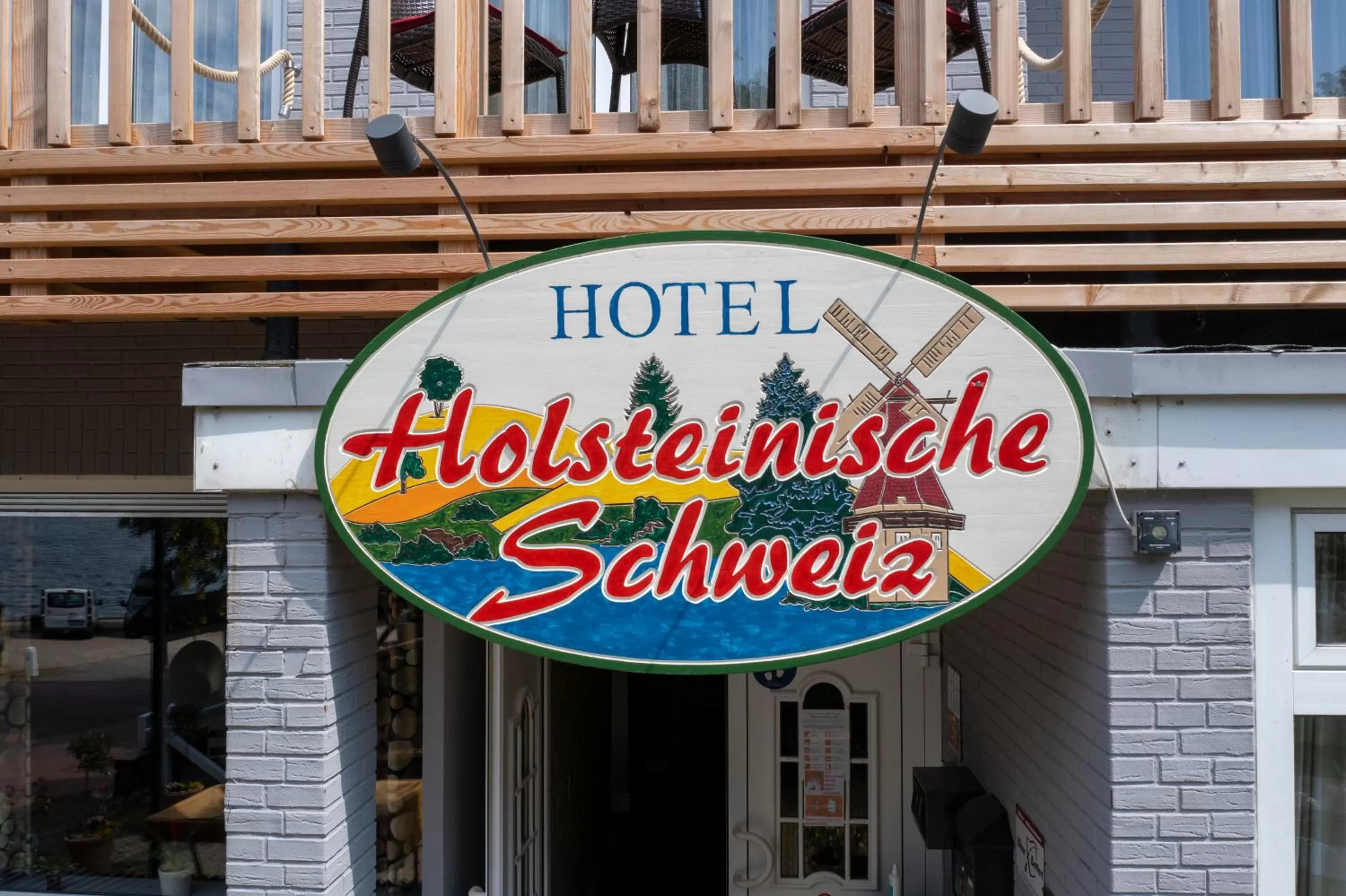 Facade/entrance in Hotel Holsteinische Schweiz am Dieksee