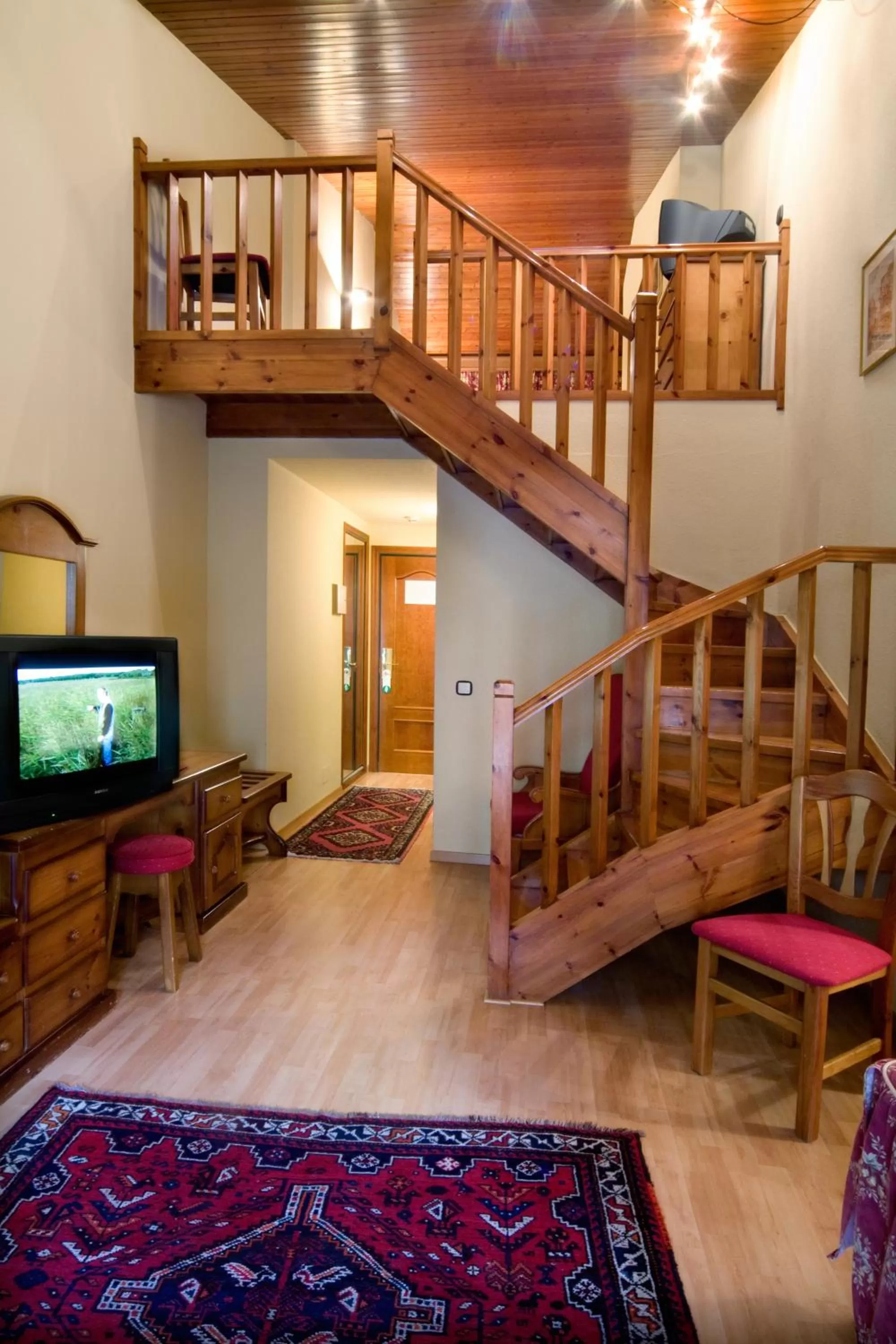 Decorative detail in Rutllan & Spa