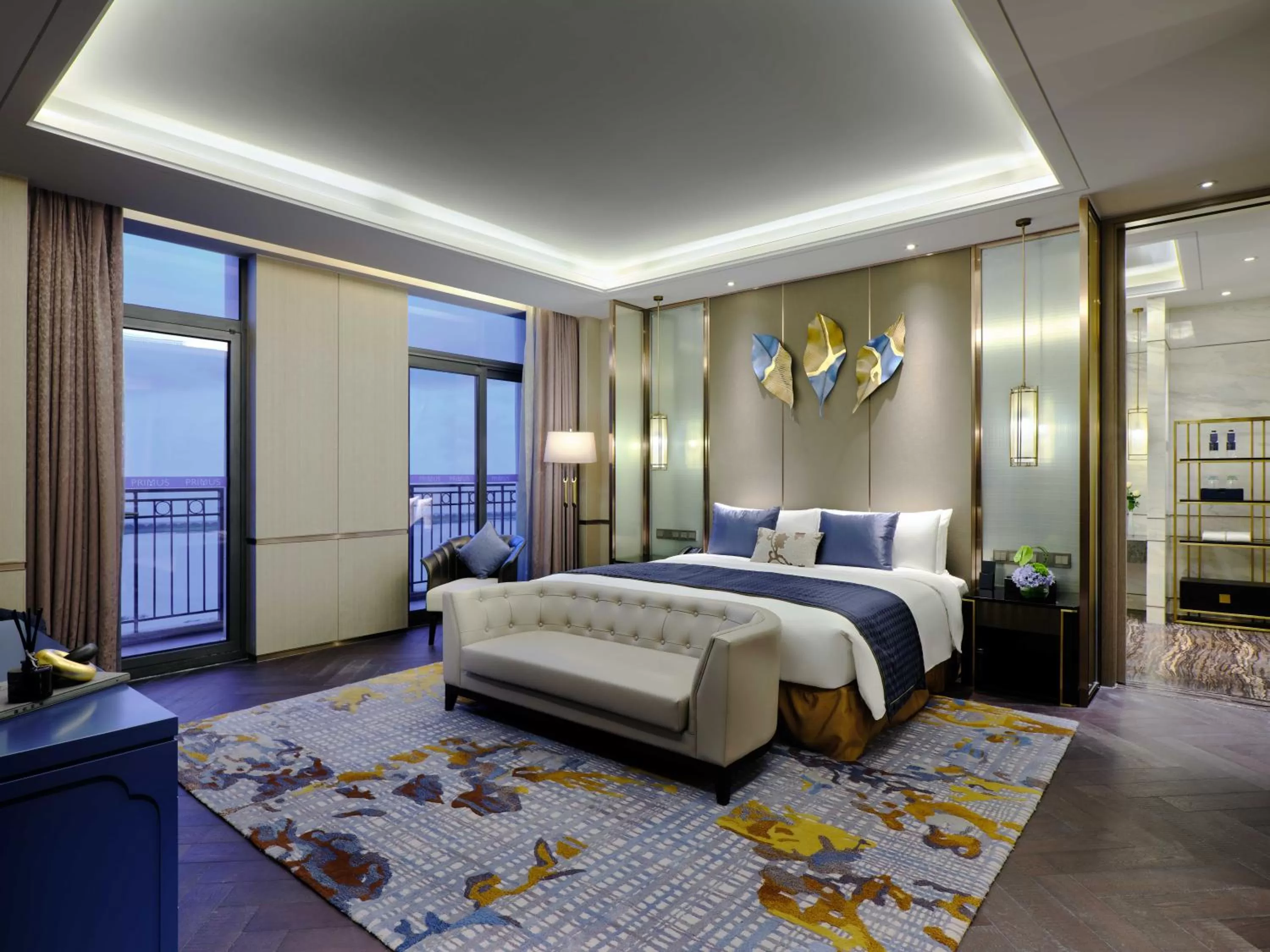 Photo of the whole room, Bed in Primus Hotel Shanghai Sanjiagang - Offer Pudong International Airport and Disney shuttle
