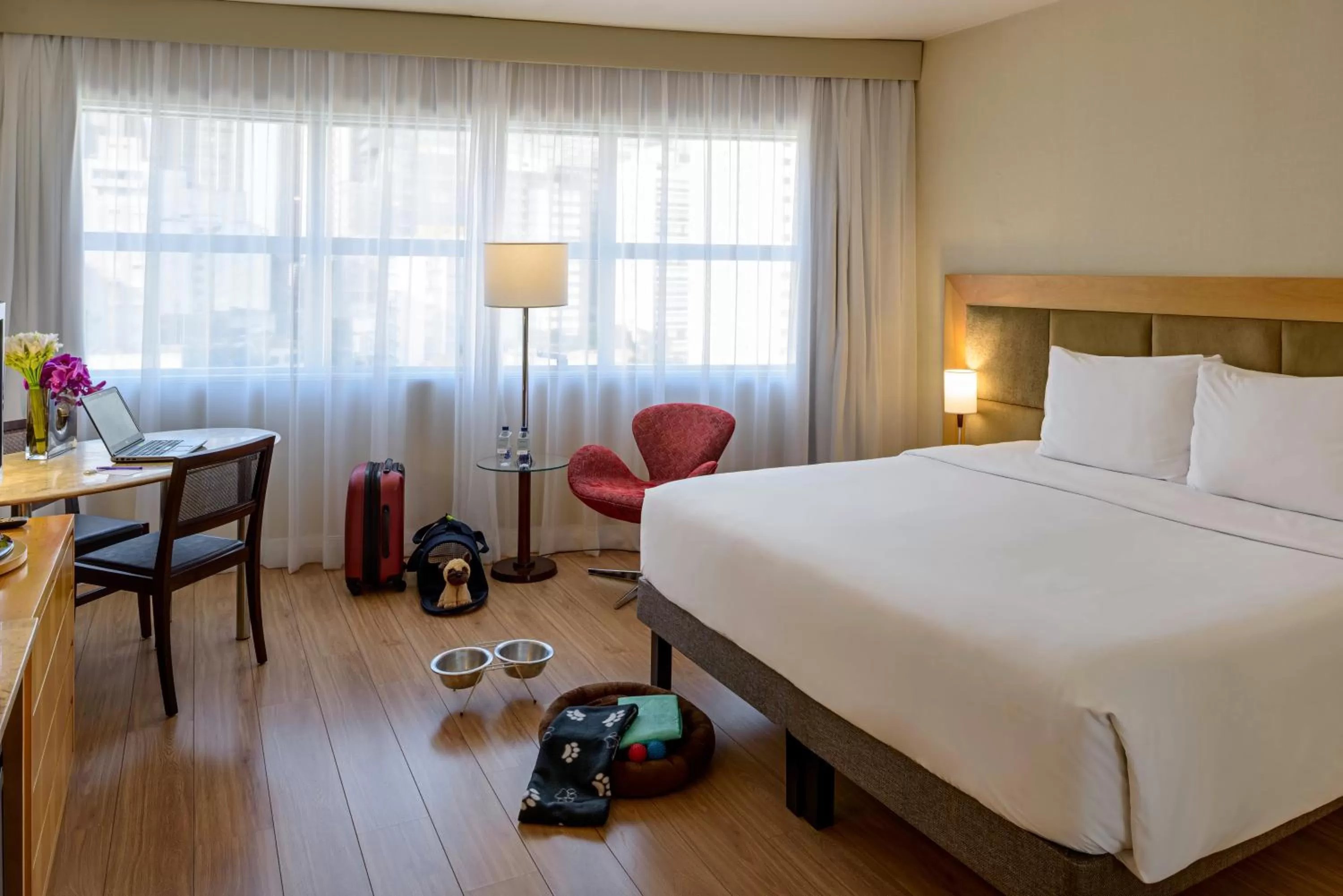 Photo of the whole room, Bed in Mercure Sao Paulo Jardins