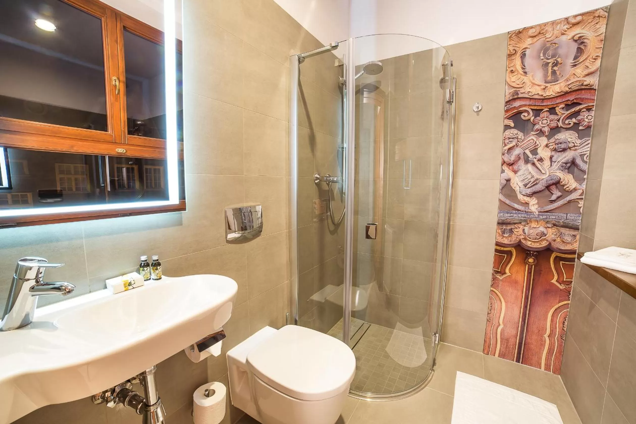 Shower in Celestin Residence