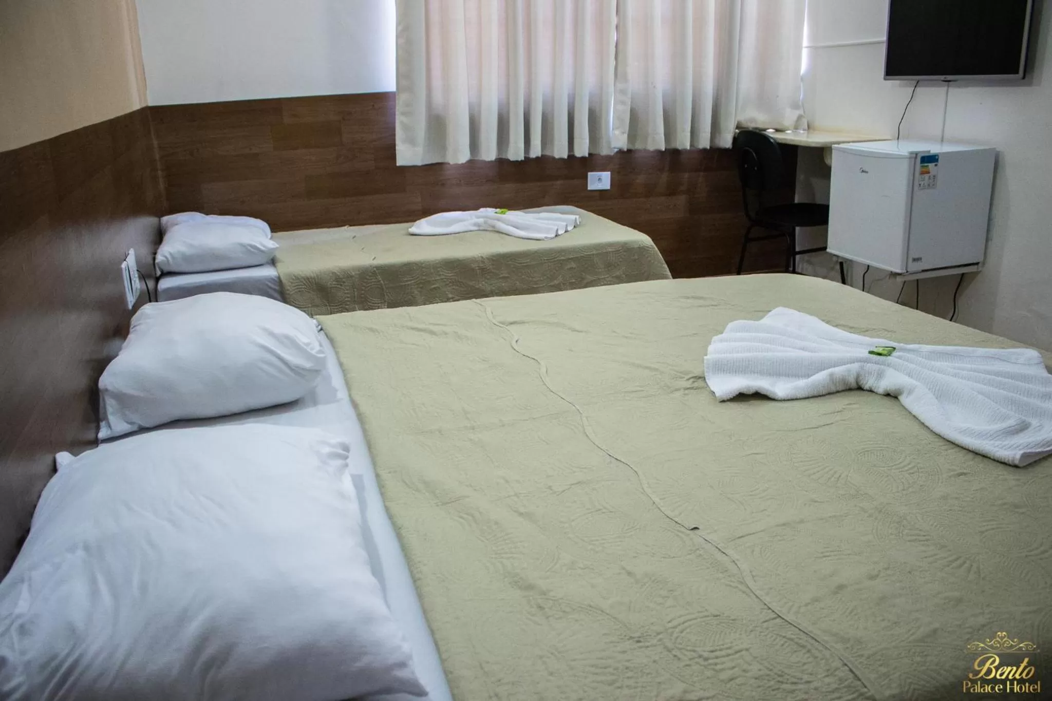 Bed in Bento palace hotel