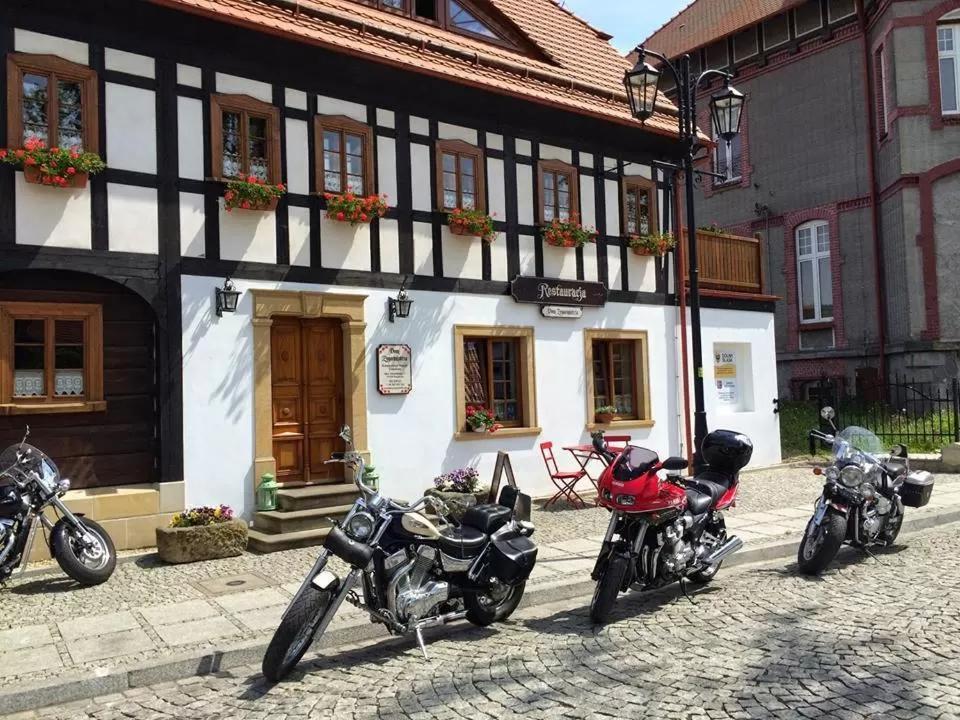 Facade/entrance in Pensjonat Dom Zegarmistrza