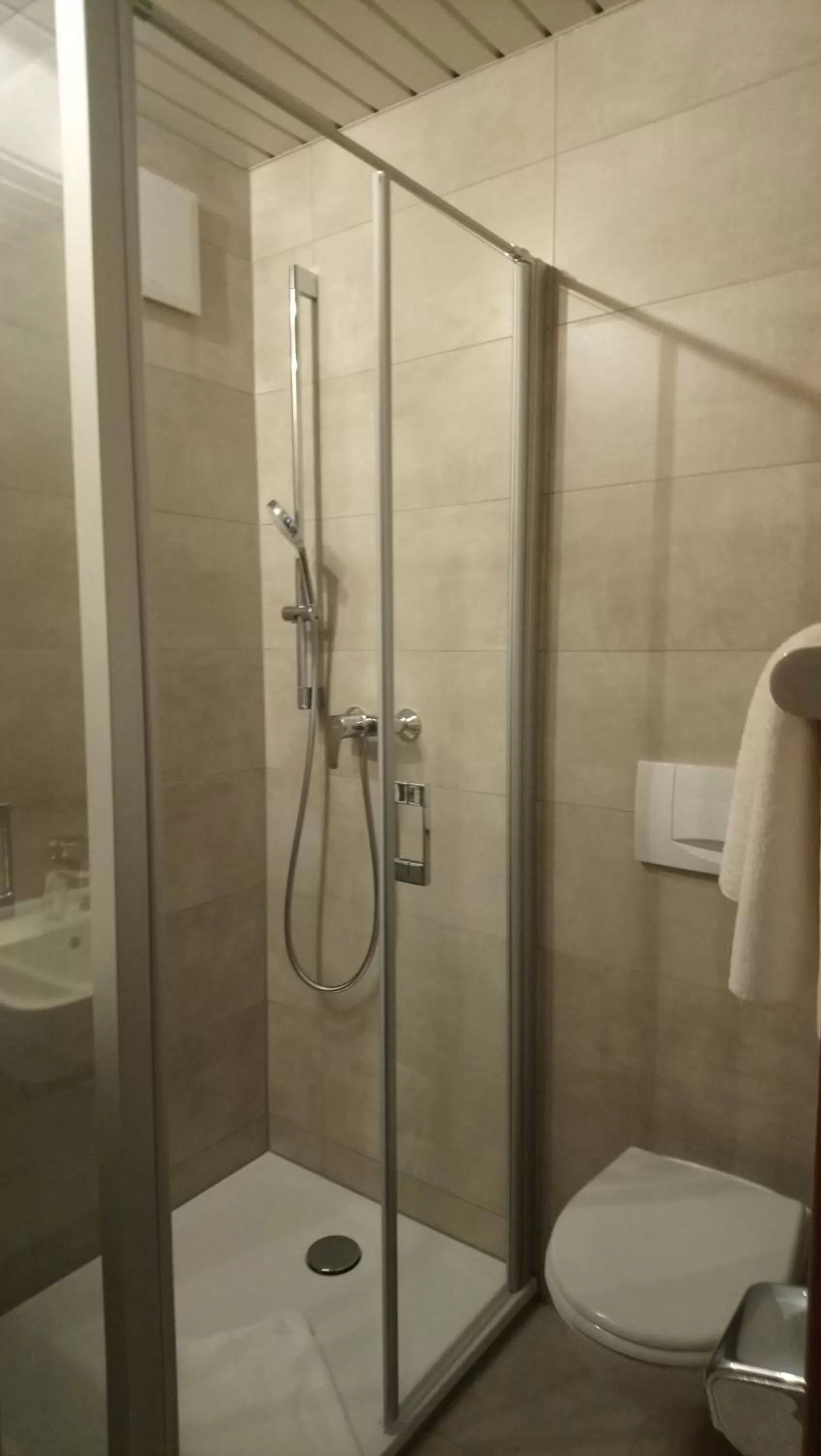 Toilet in Käfernberg - Weinhotel