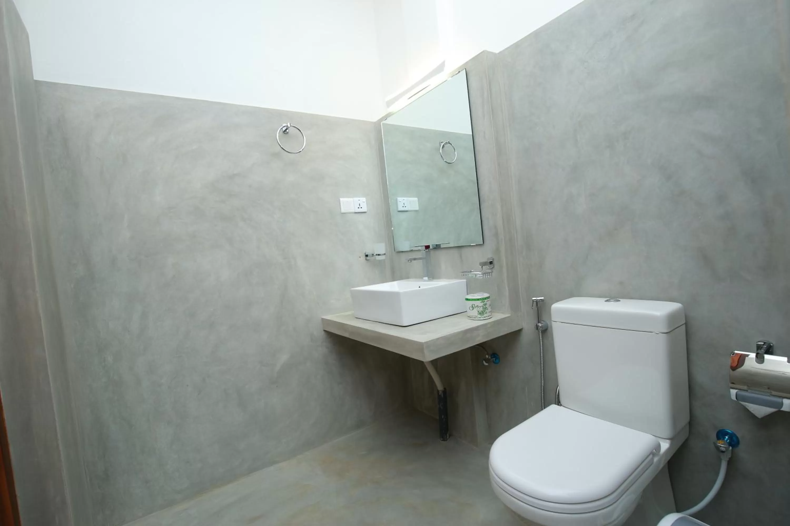 Toilet in The Chillout Ella