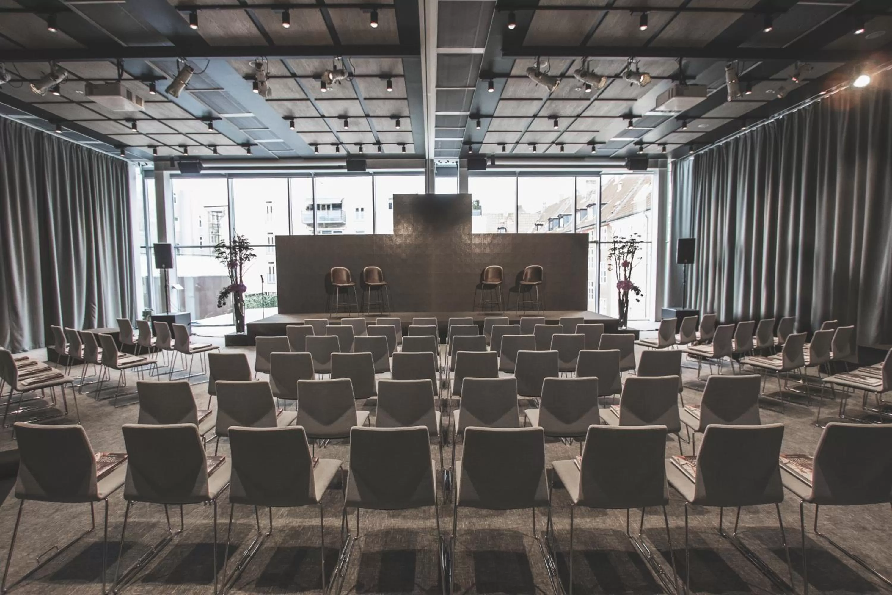 Meeting/conference room in Hotel Skt Petri