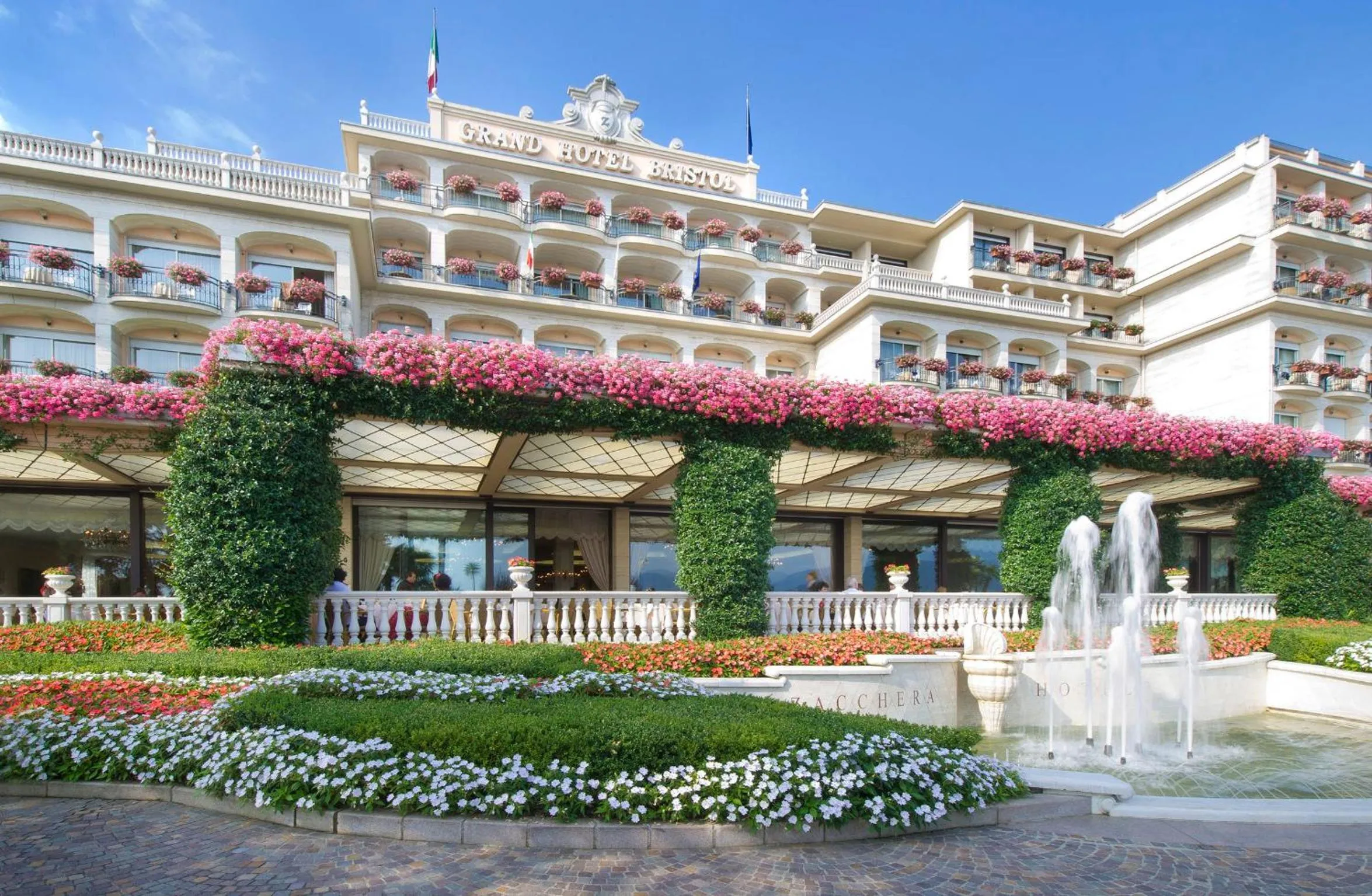 Facade/entrance in Grand Hotel Bristol