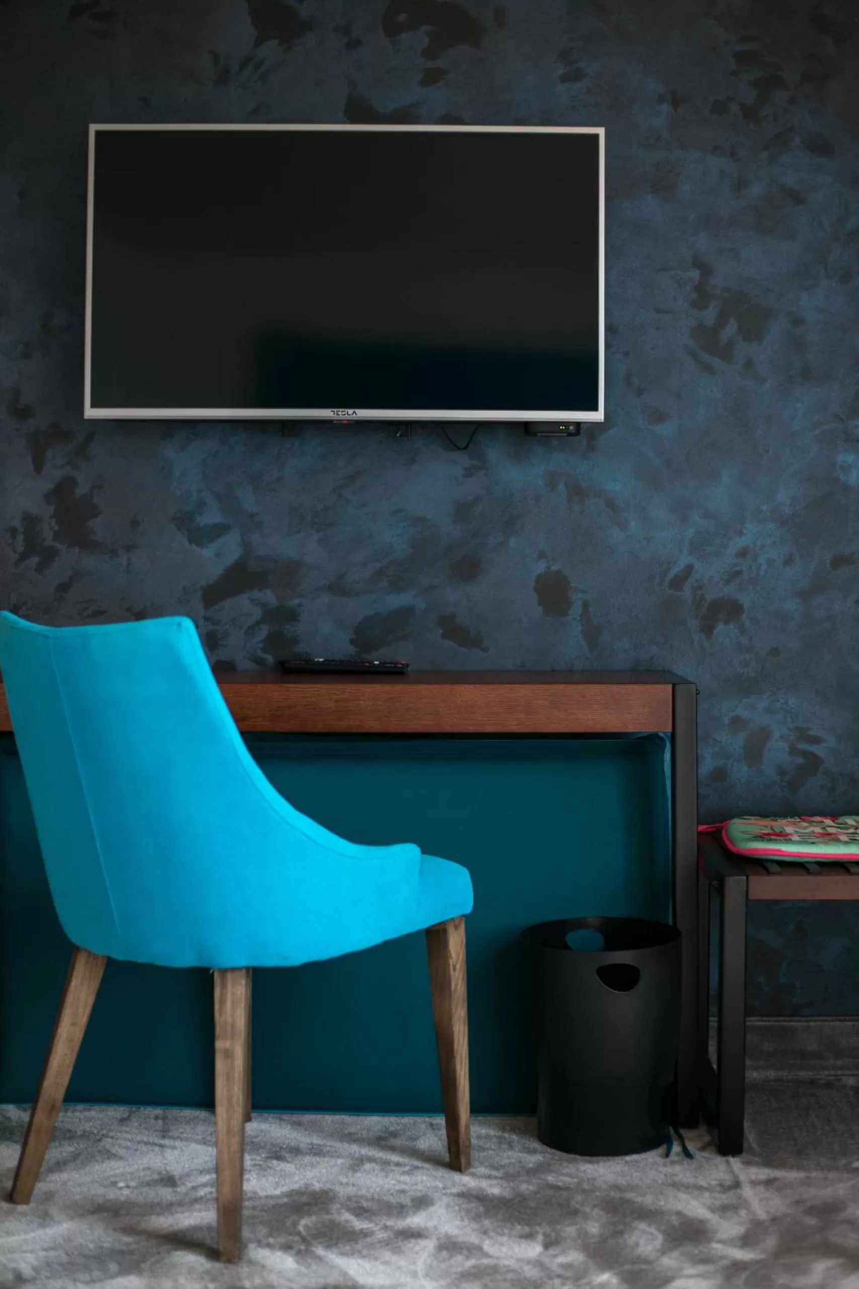 Seating area in FLOW