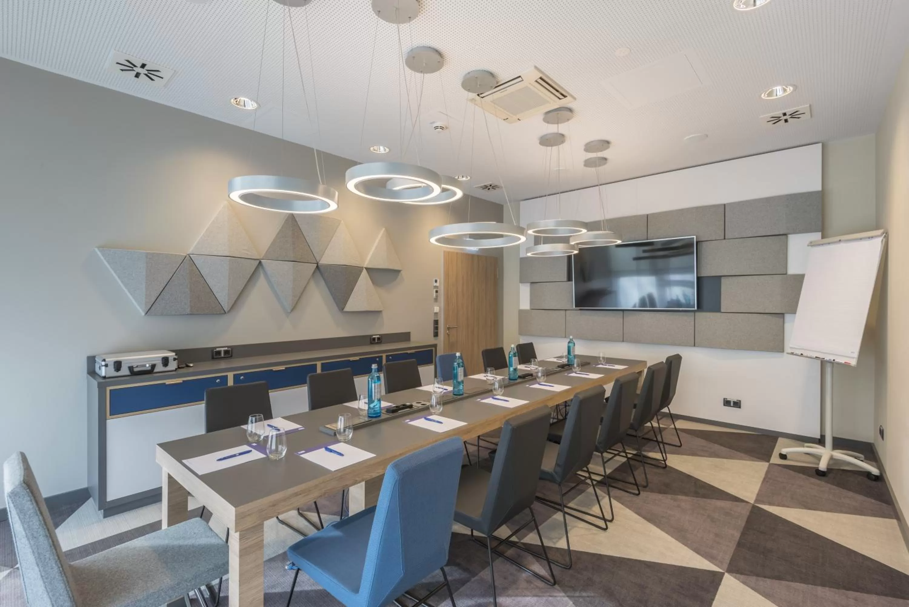 Meeting/conference room in Holiday Inn Express - Wuppertal - Hauptbahnhof by IHG