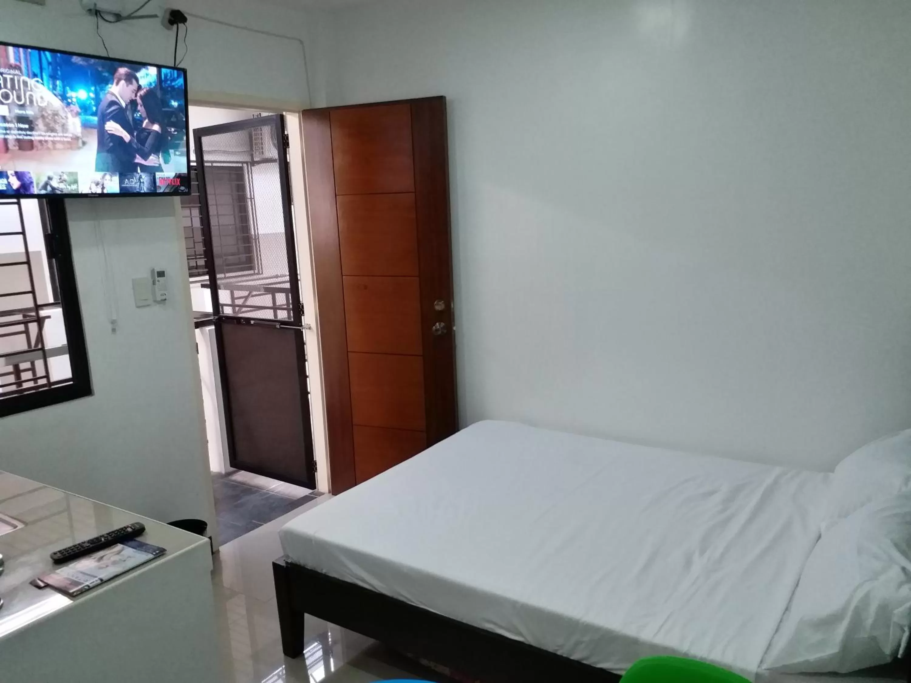 Bed in Clark-Pad Inn, Angeles City