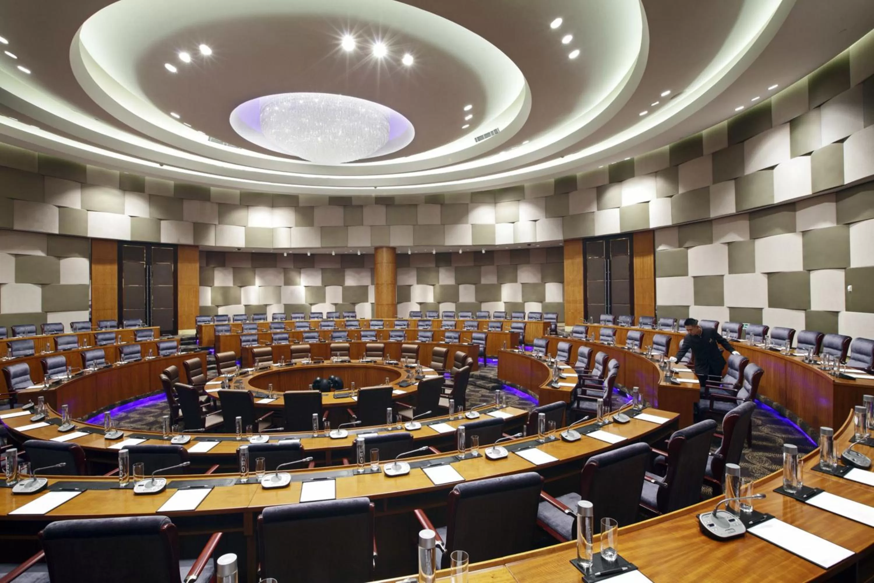 Meeting/conference room in InterContinental Hangzhou ICC by IHG