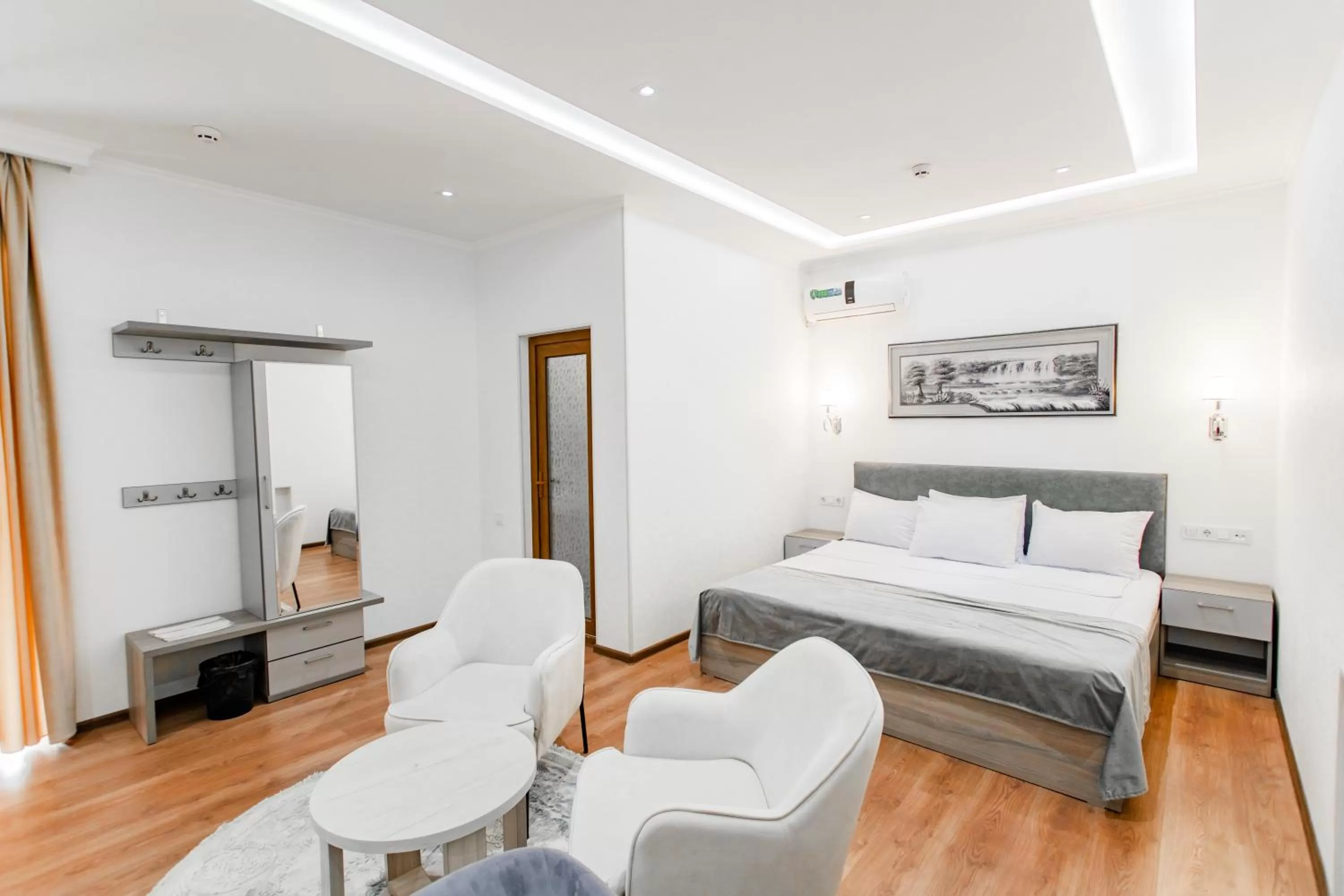 Bed in Registon Saroy Hotel