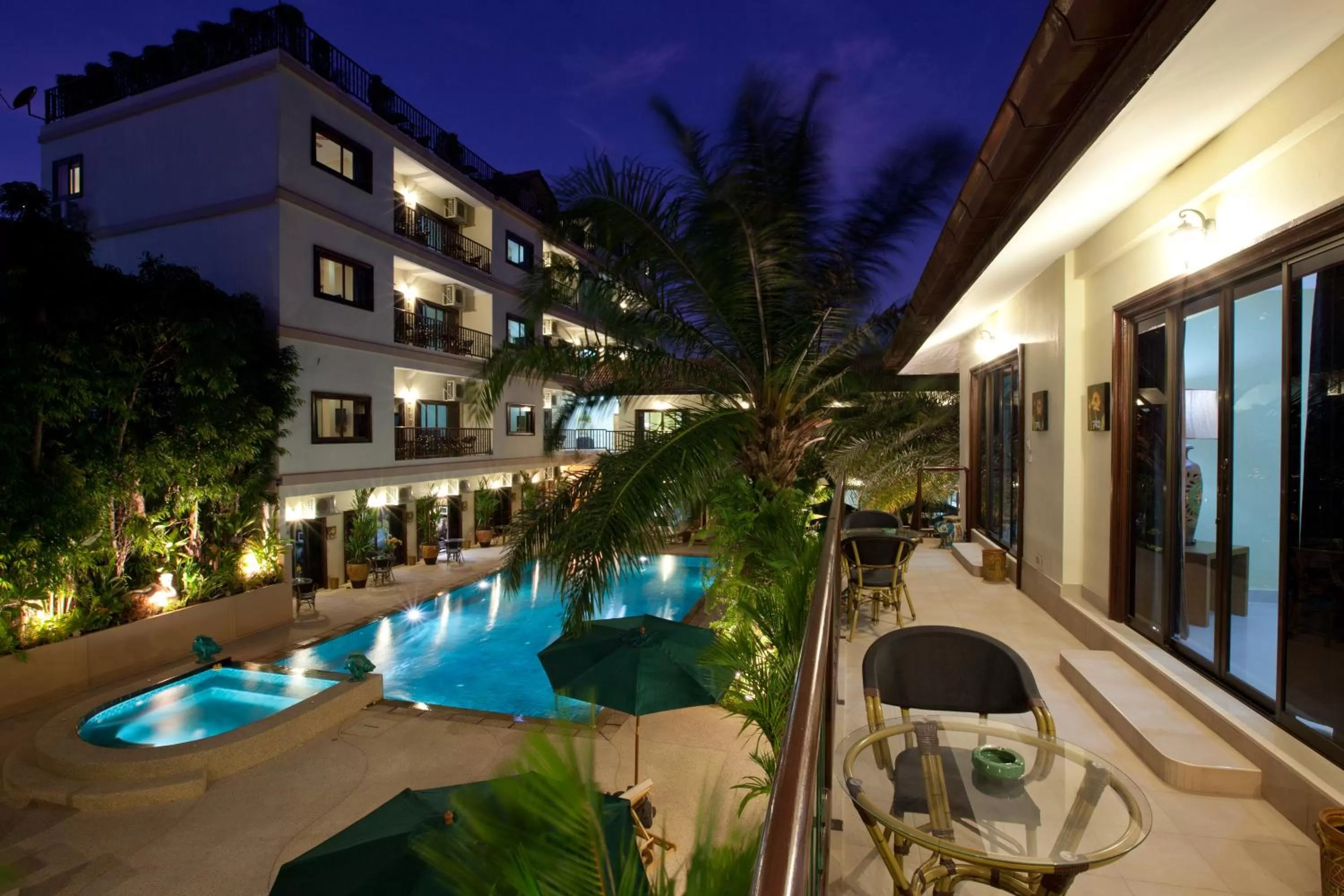 Property building in Baan Souy Resort