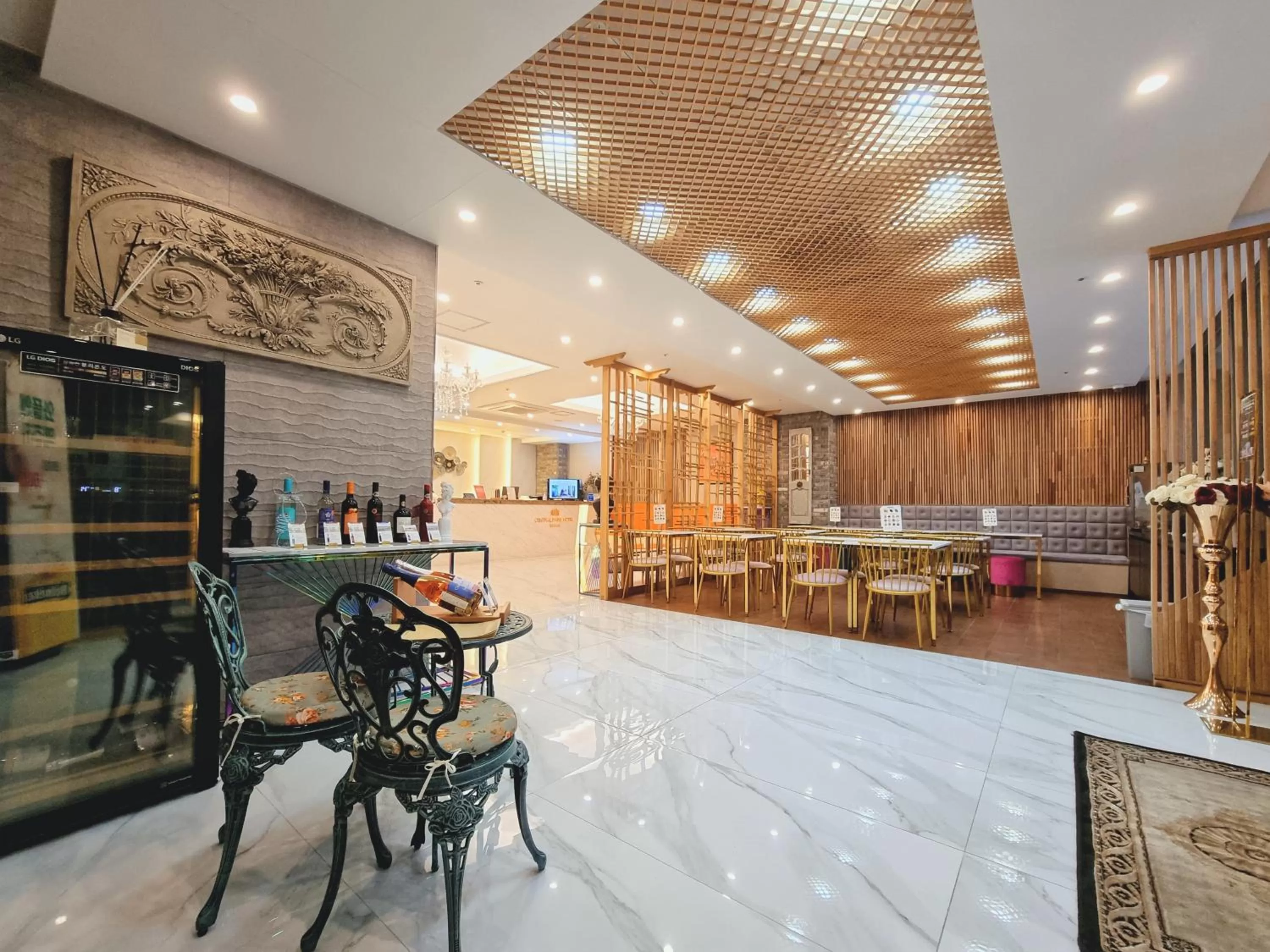 Lobby or reception in Central Park Hotel Busan