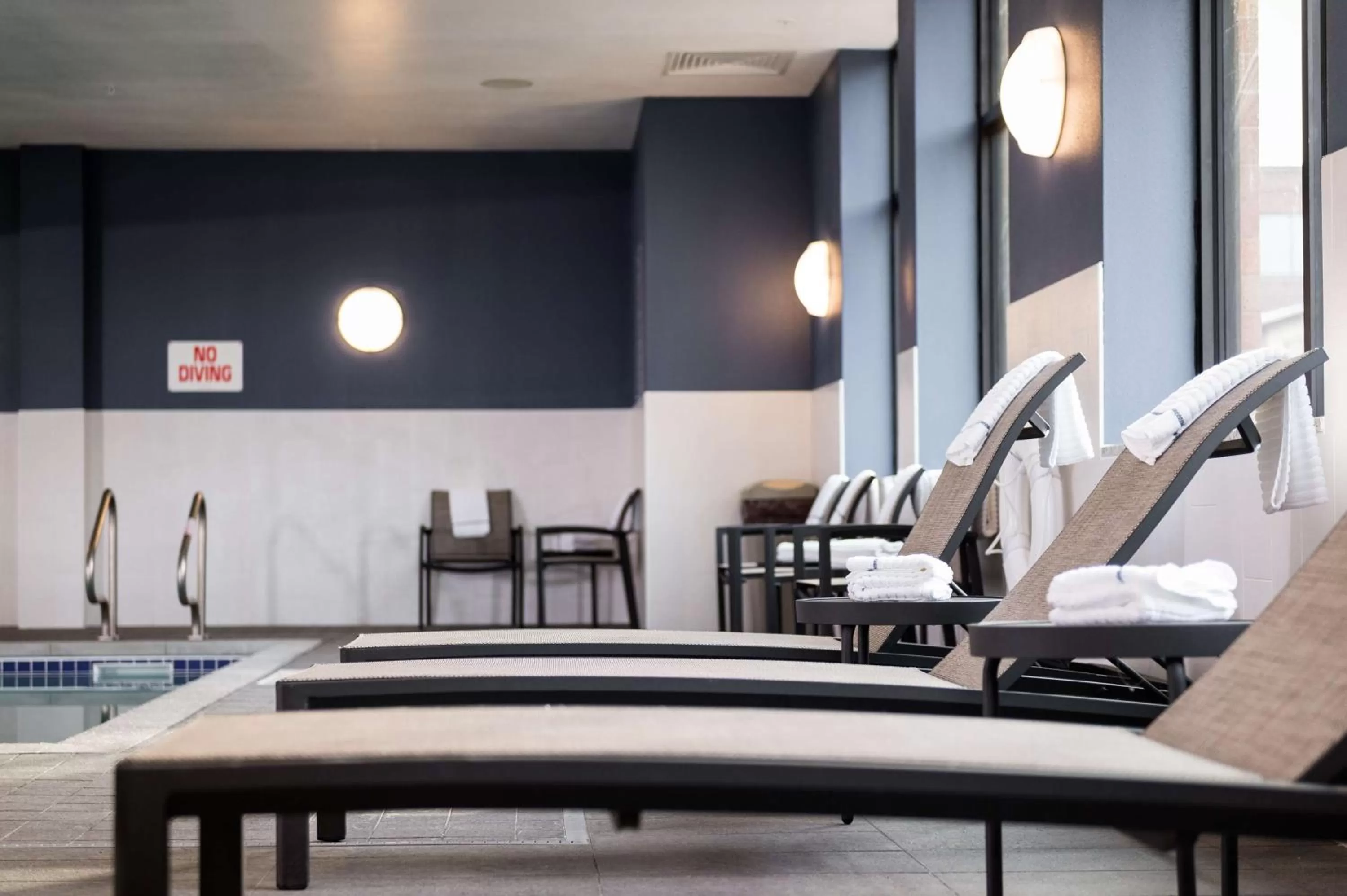 Pool view in Hampton Inn and Suites La Crosse Downtown