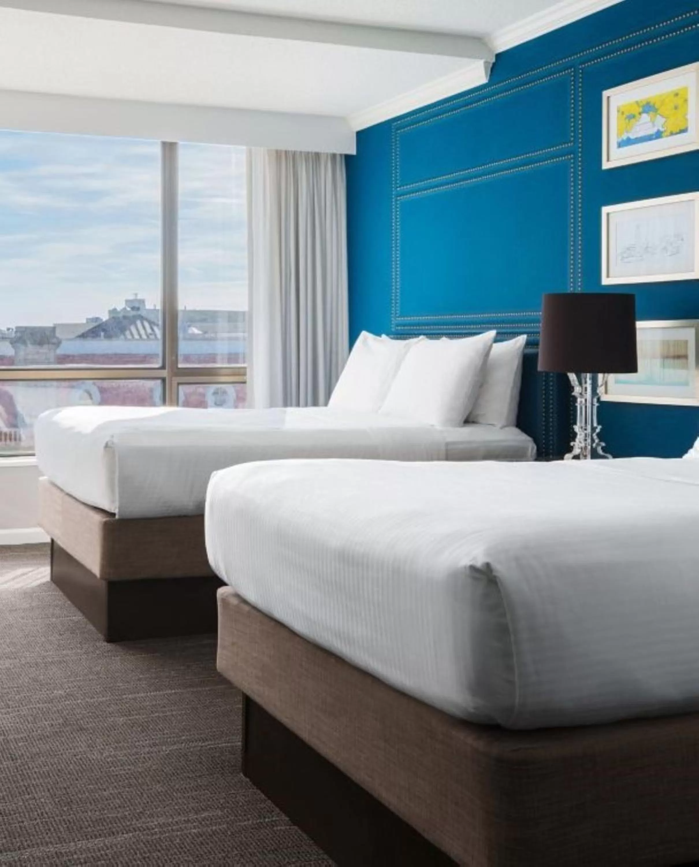 Bed in The Ven at Embassy Row, Washington, D.C., a Tribute Portfolio Hotel