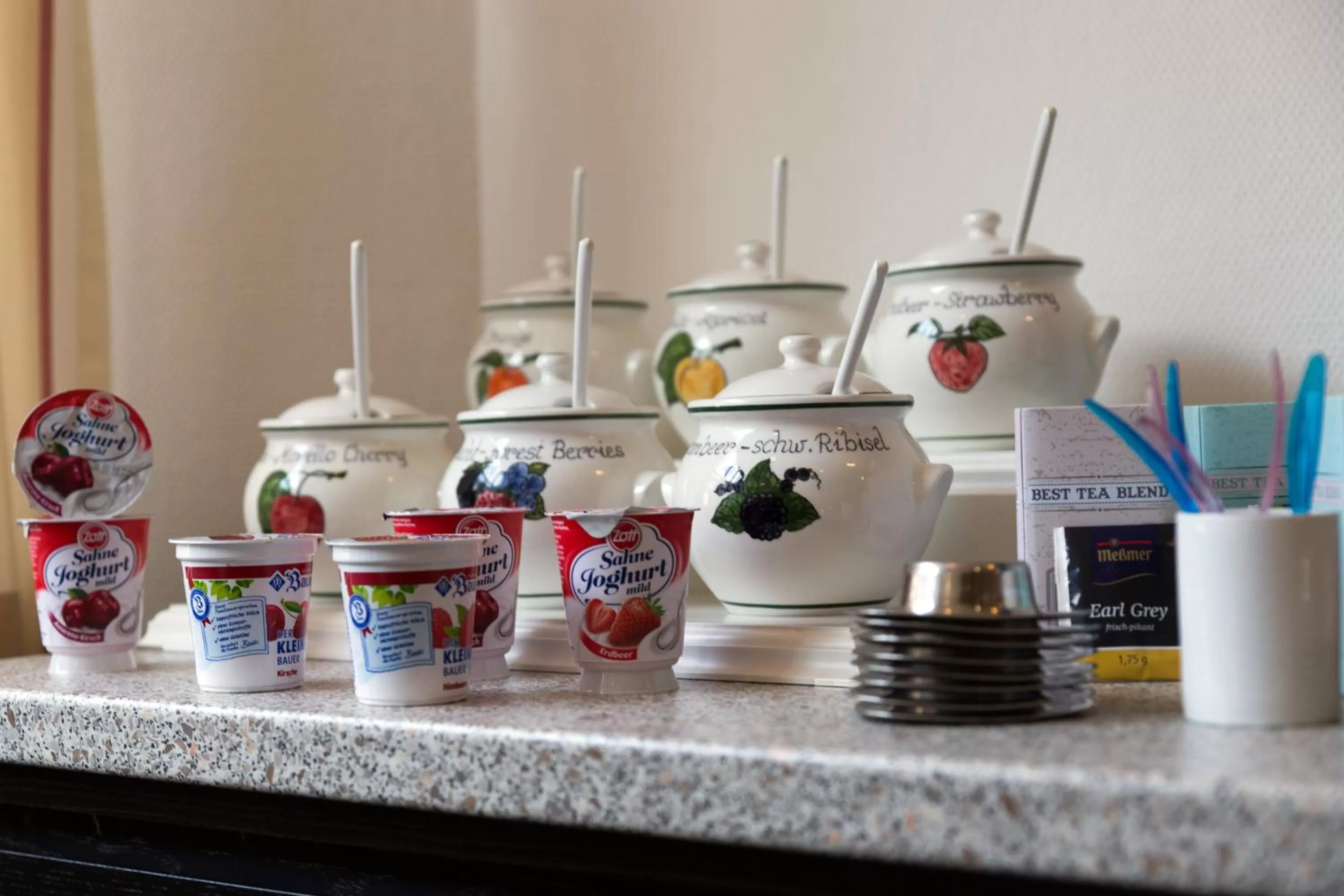 Food in Hotel & Apartment Am Theaterplatz