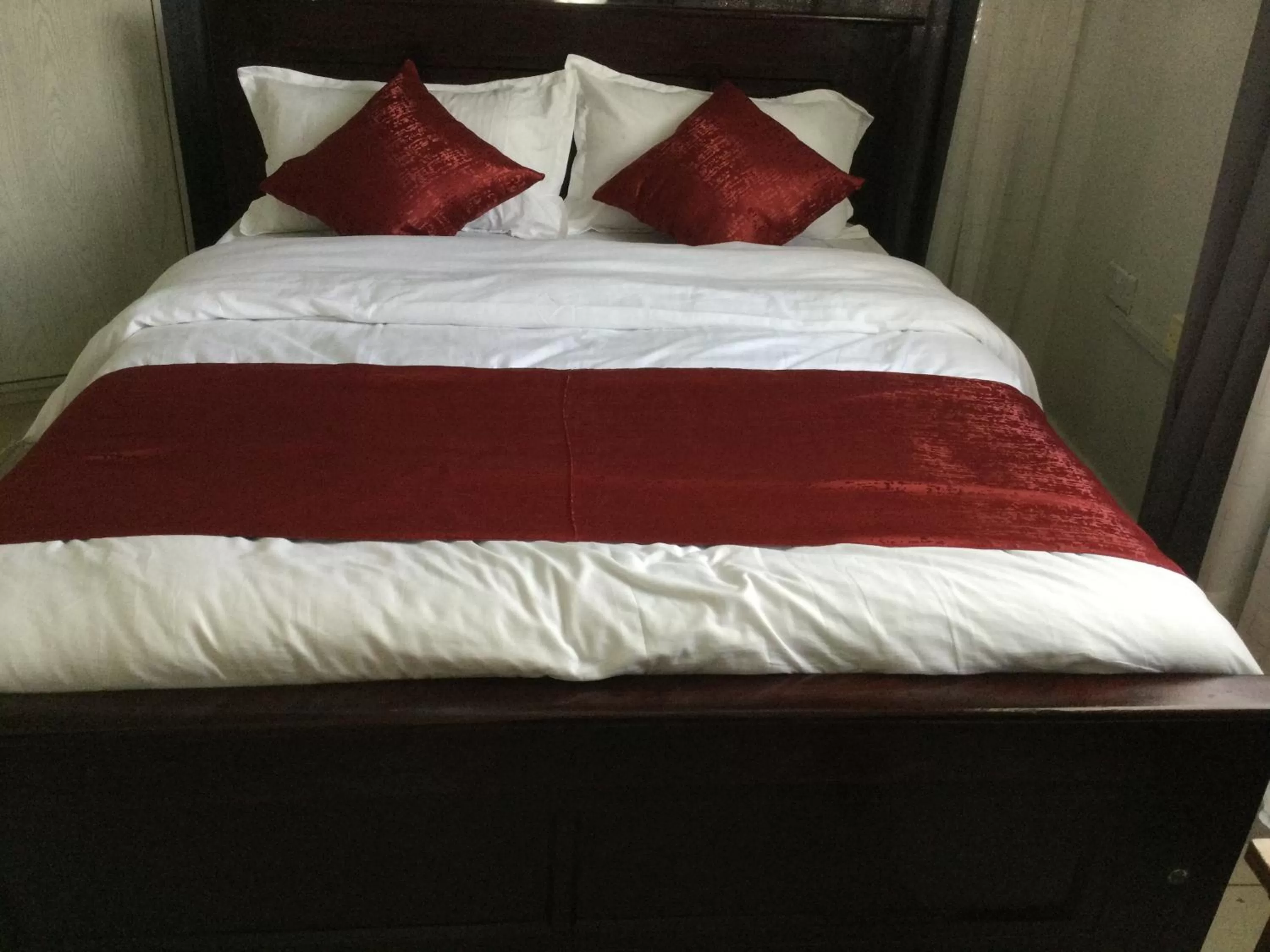 Bed in Milimani Comfort