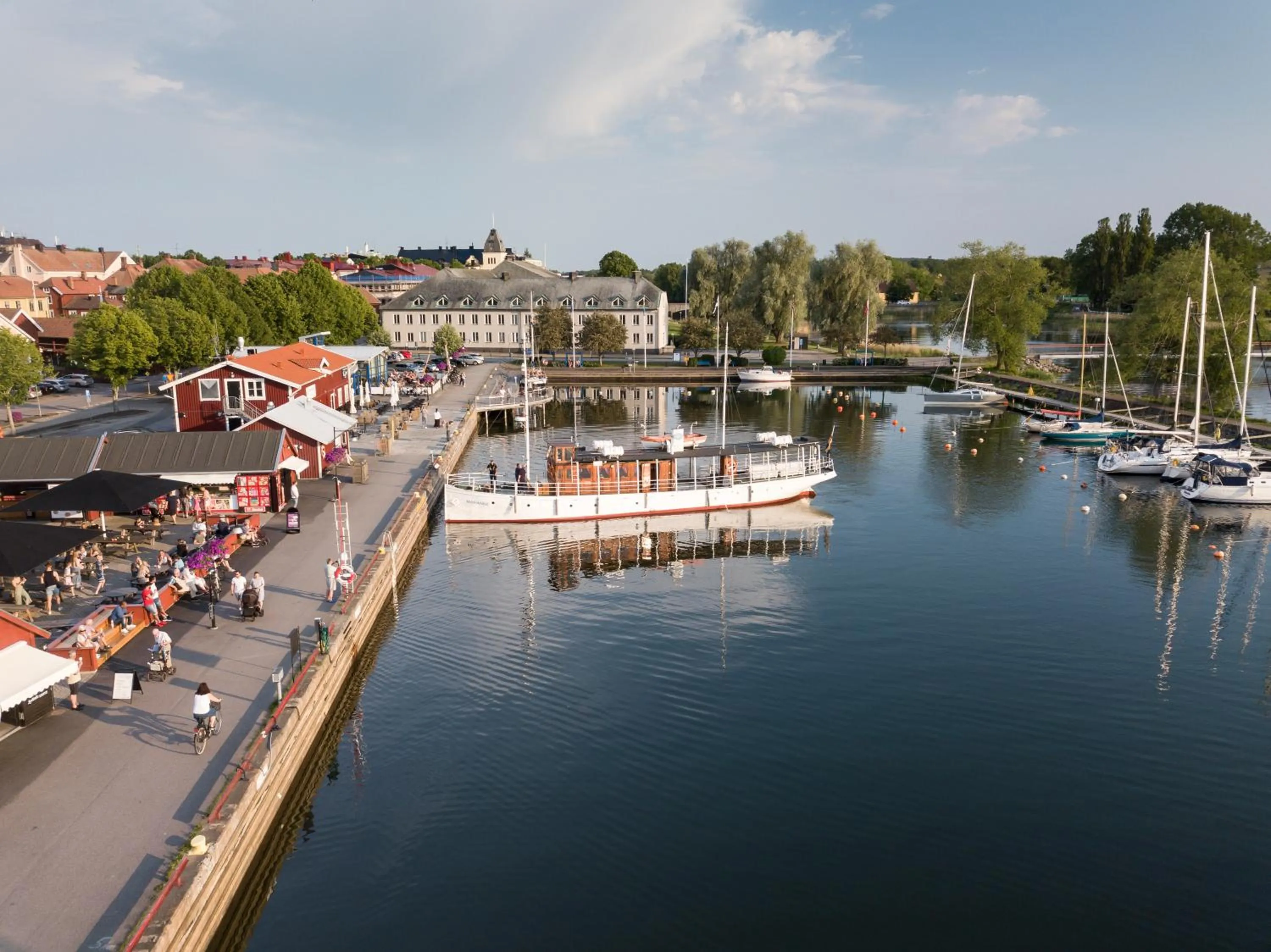 Hotell Aqva Restaurang & Bar Ett Biosfärhotell med fokus på hållbarhet