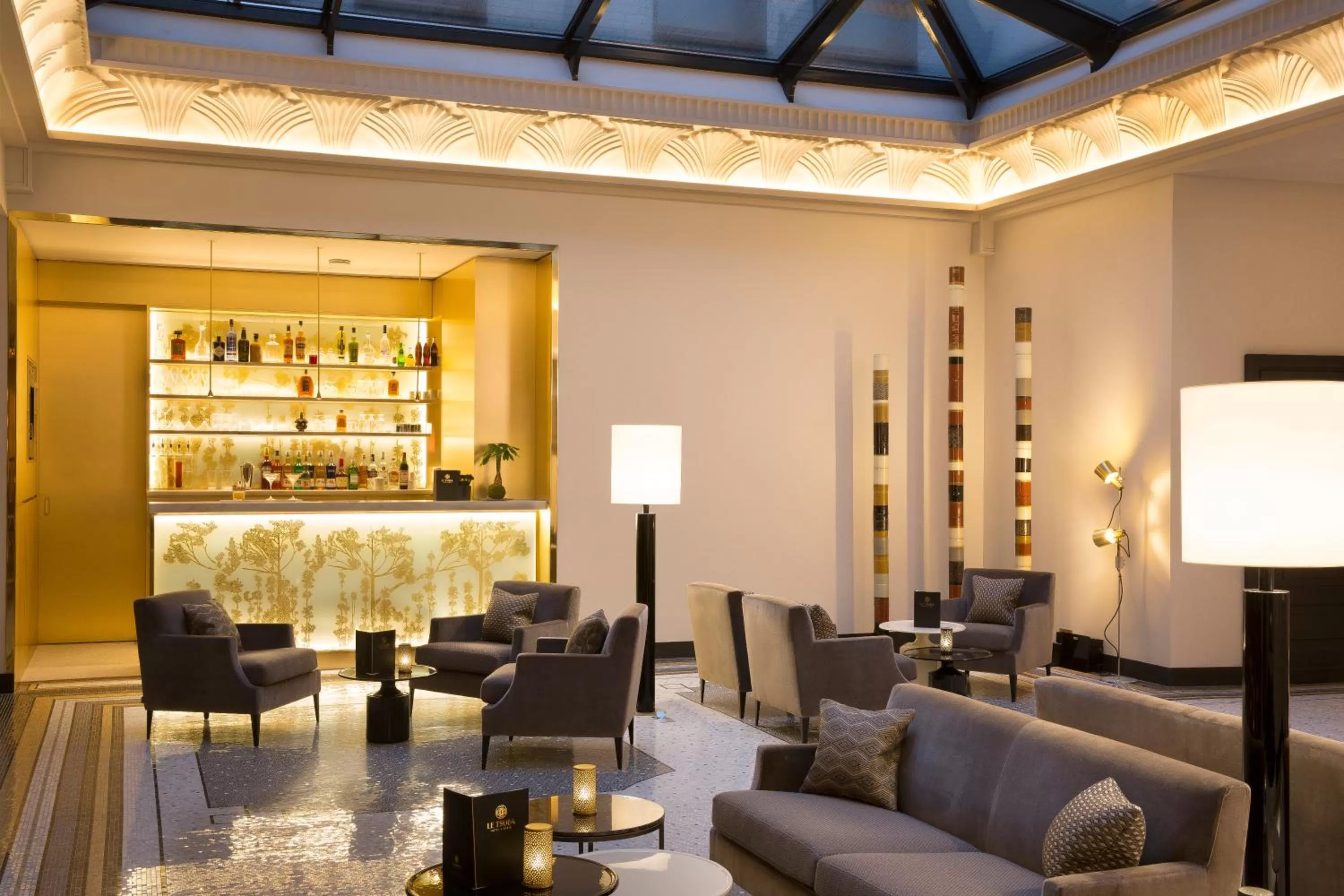 Coffee/tea facilities in Le Tsuba Hotel