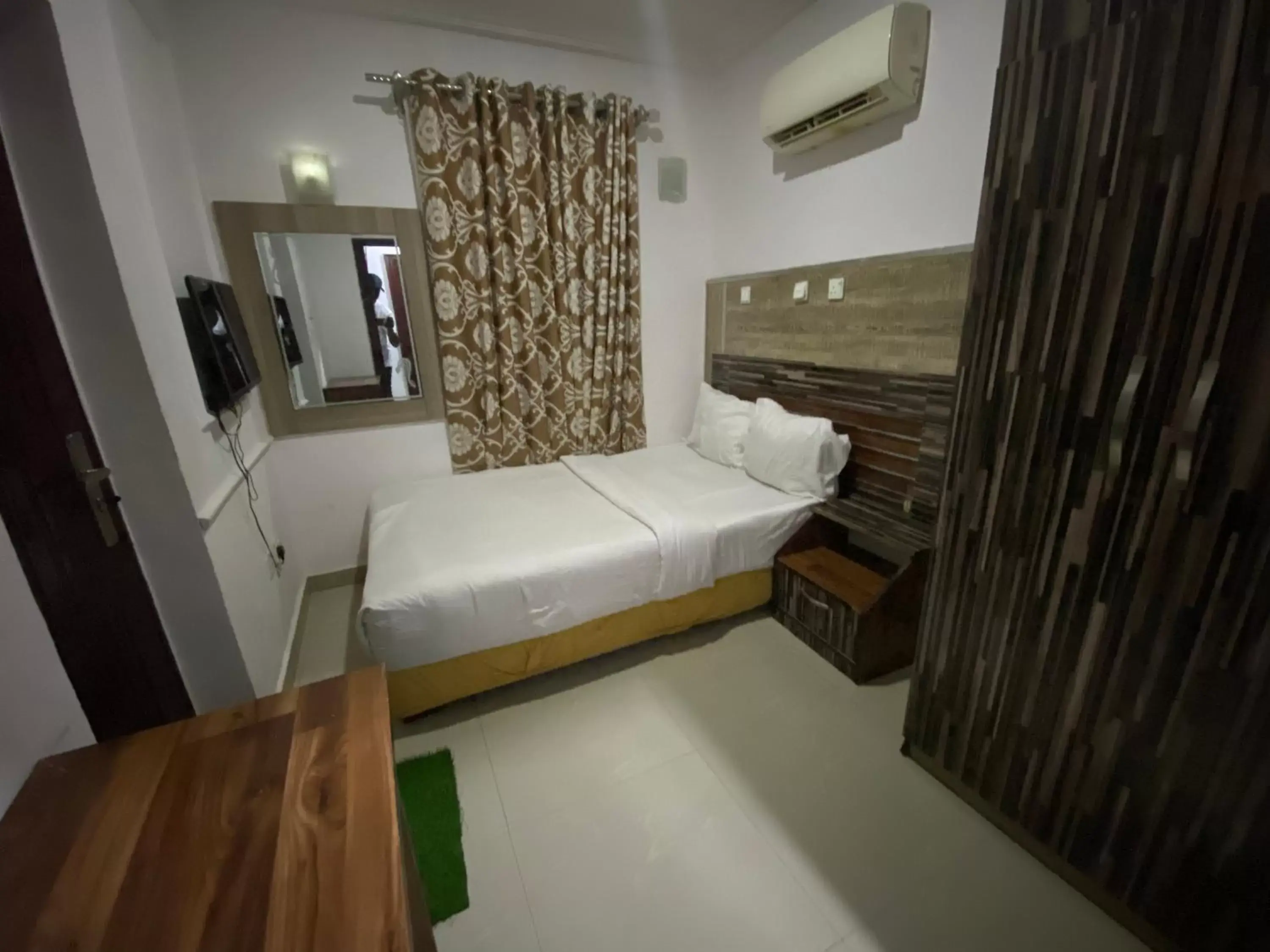 One-Bedroom Apartment in Palazzo Apartments One-Bedroom Apartment in Palazzo Apartments