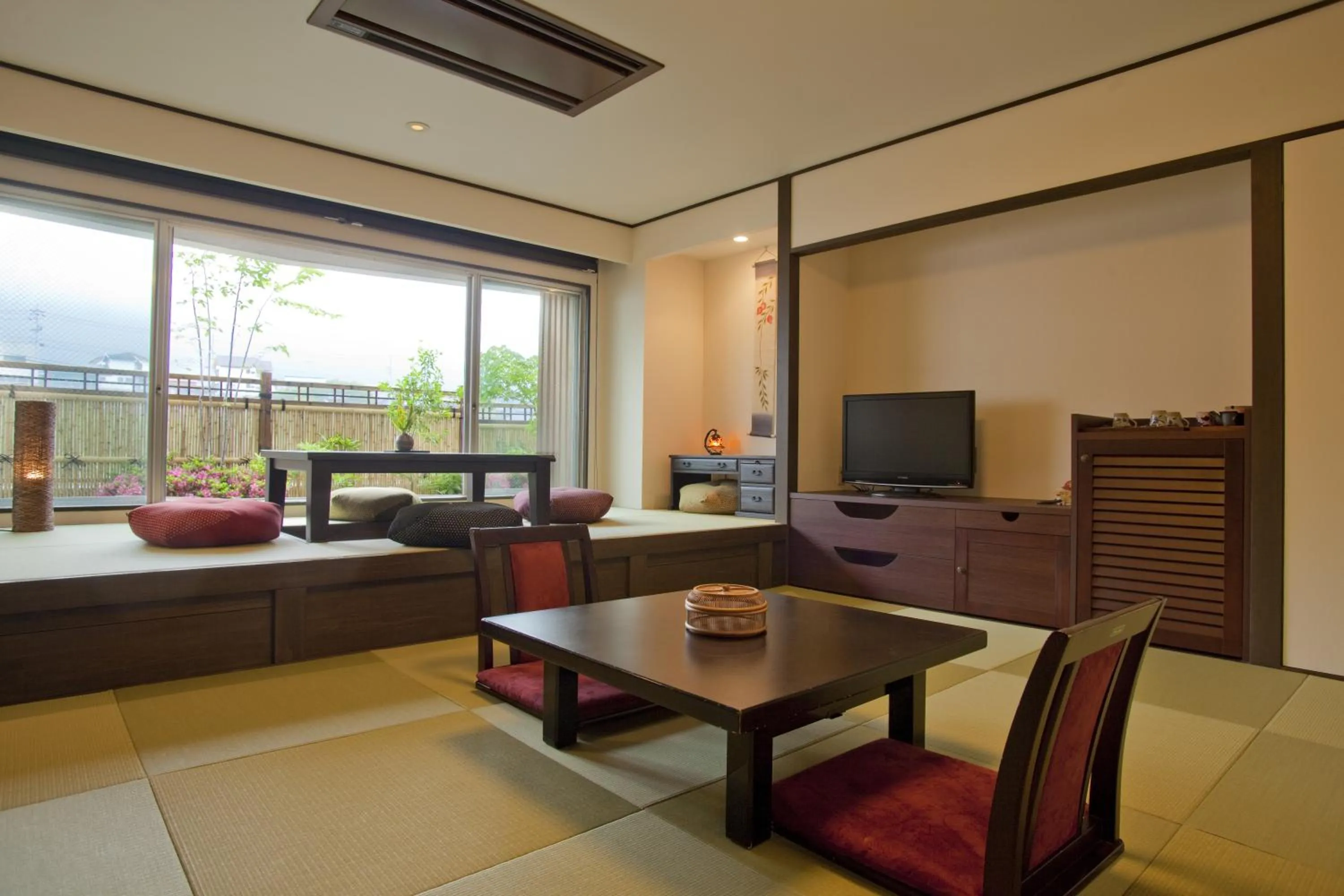 Living room in Sakaeya