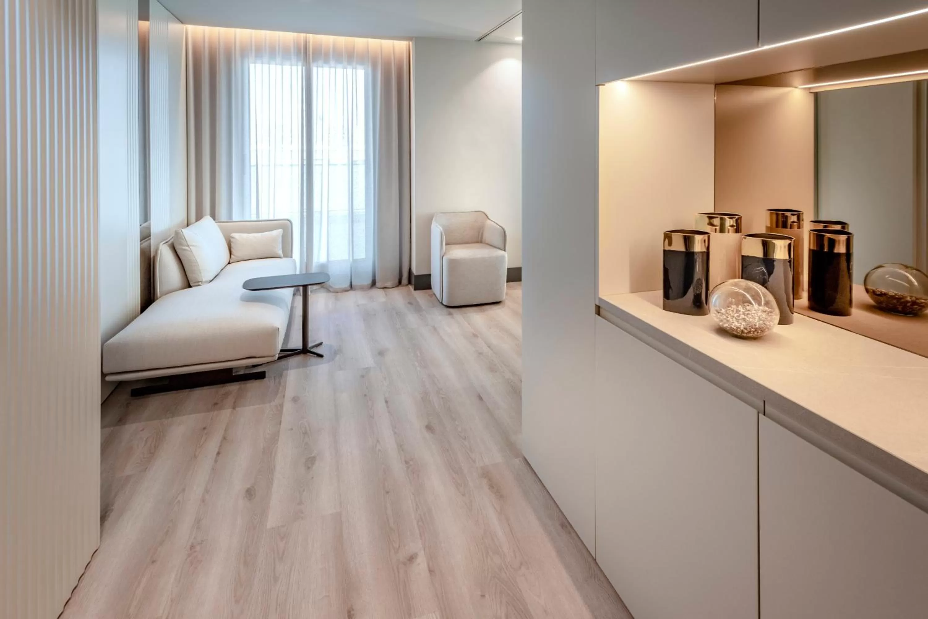 Living room, Bed in Bel Air