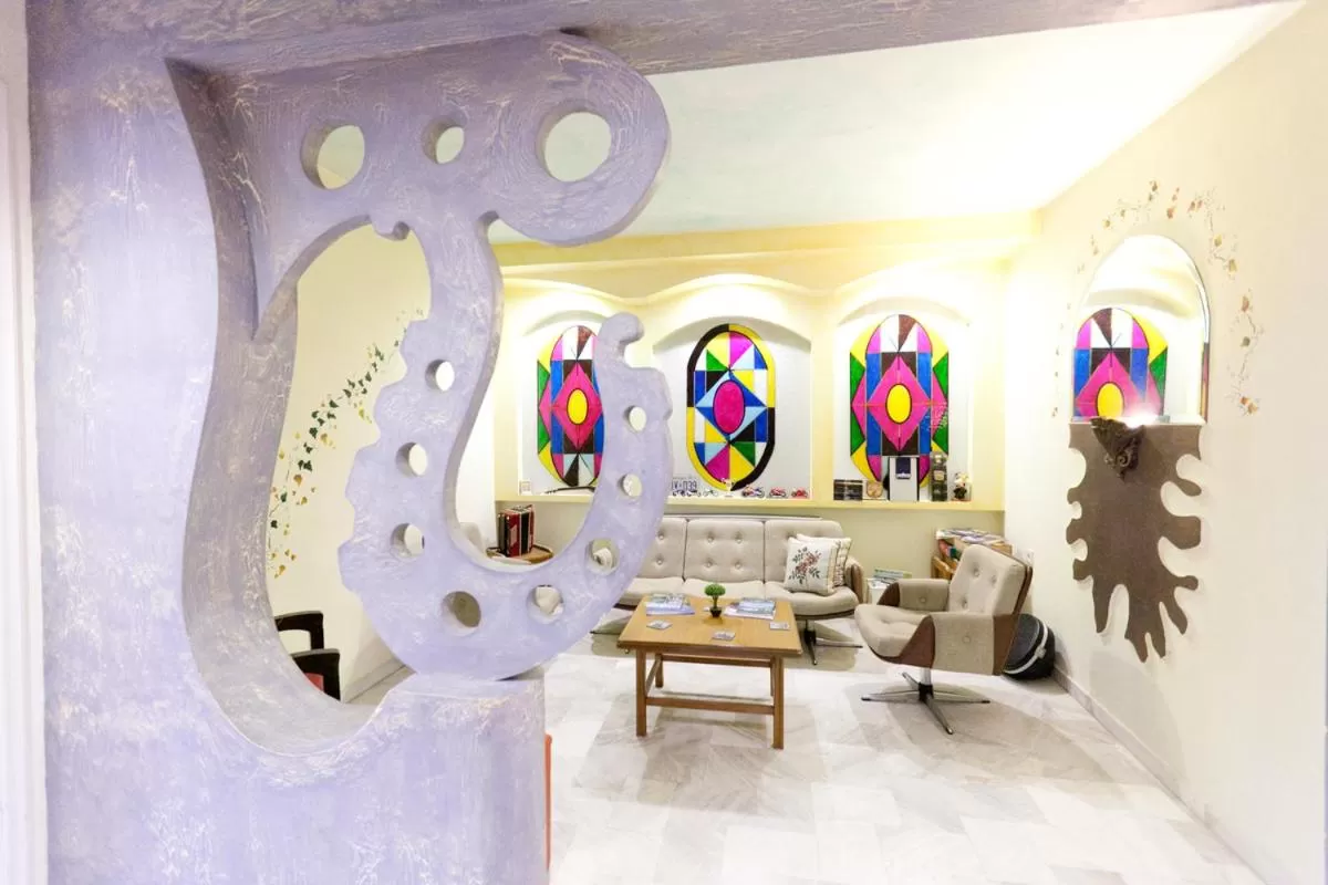 Drinks, Seating Area in Nomads Meteora