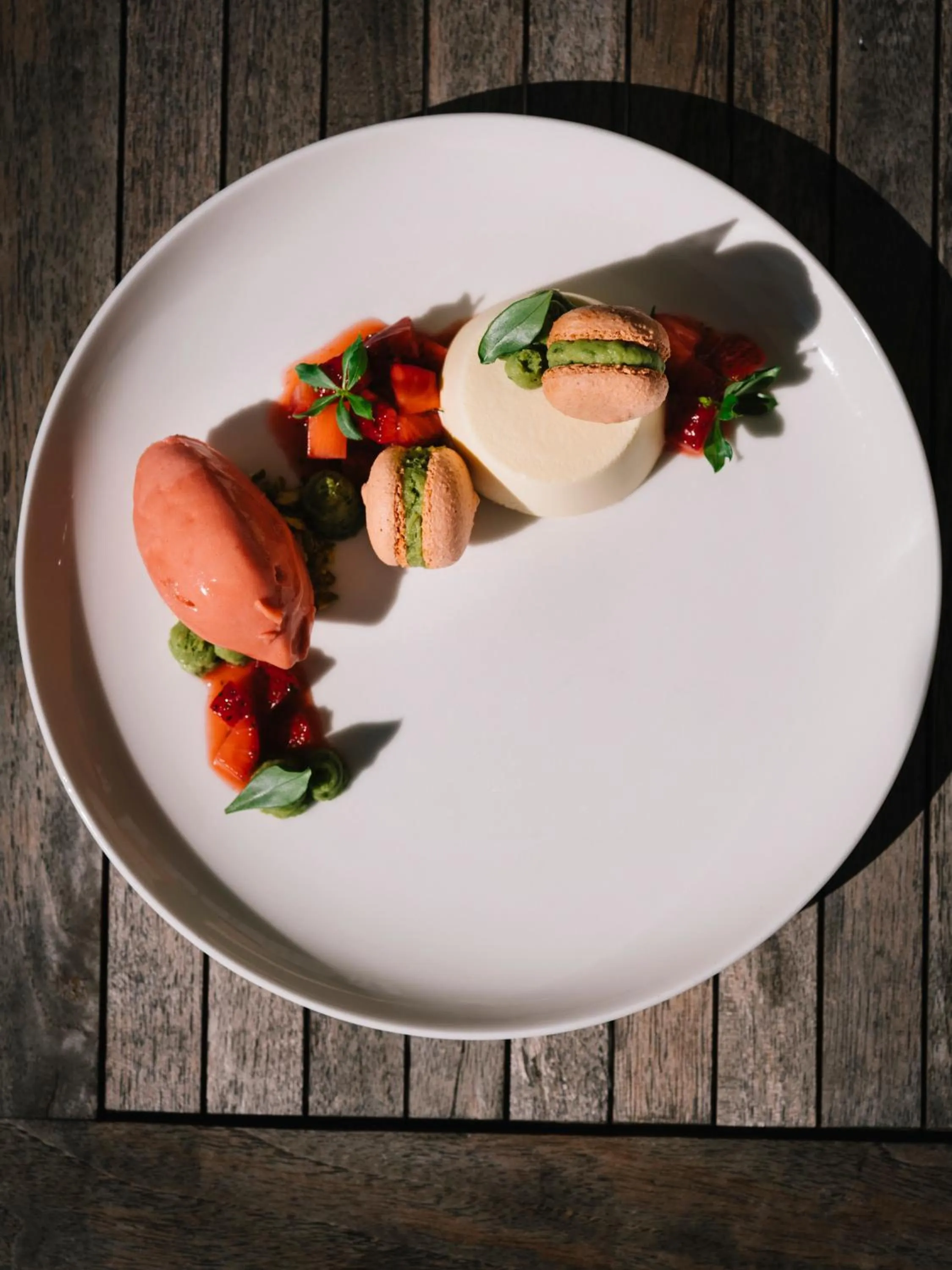 Restaurant/places to eat in artHotel Blaue Gans