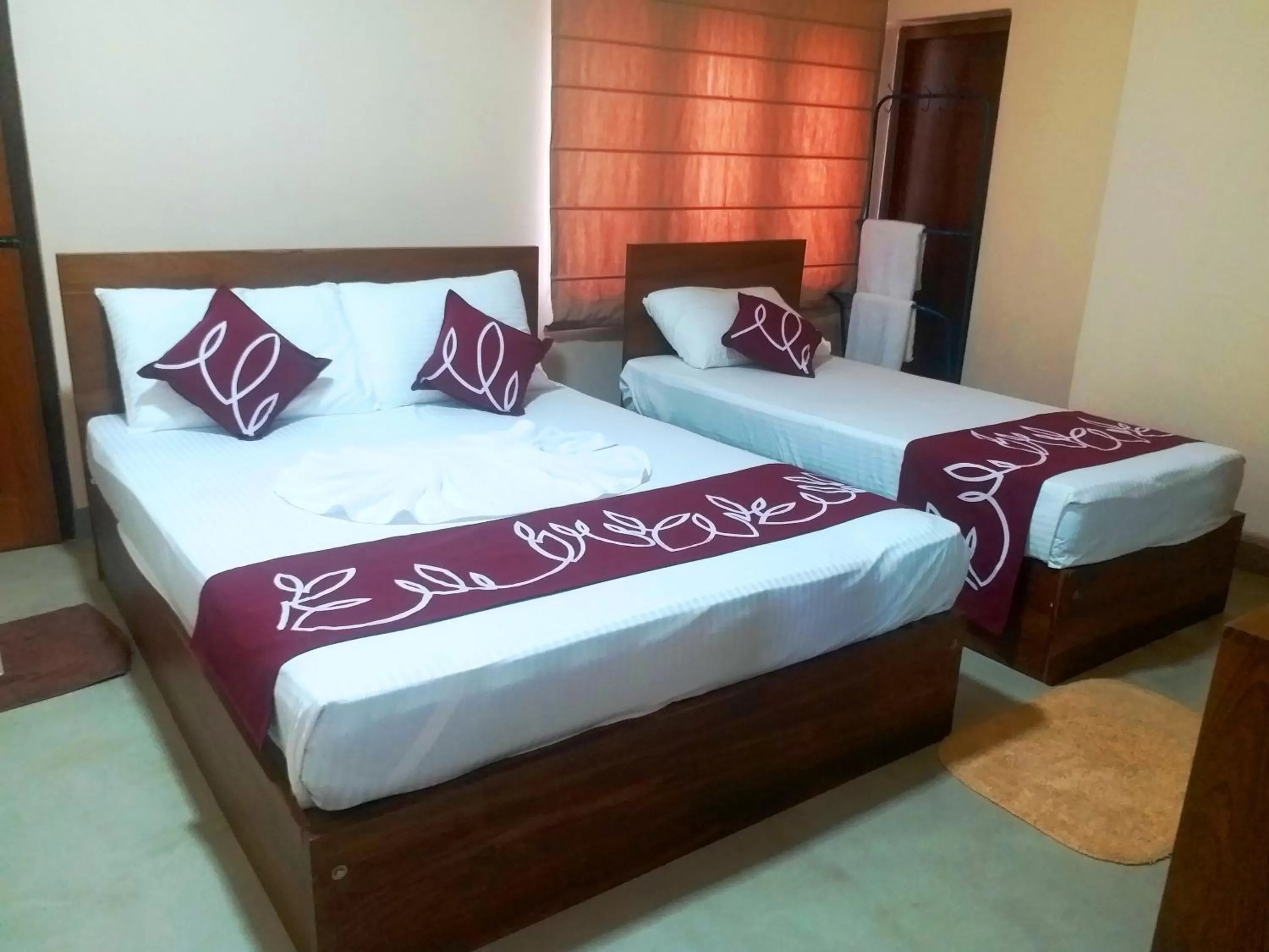 Bedroom, Bed in Honey Tree Polonnaruwa