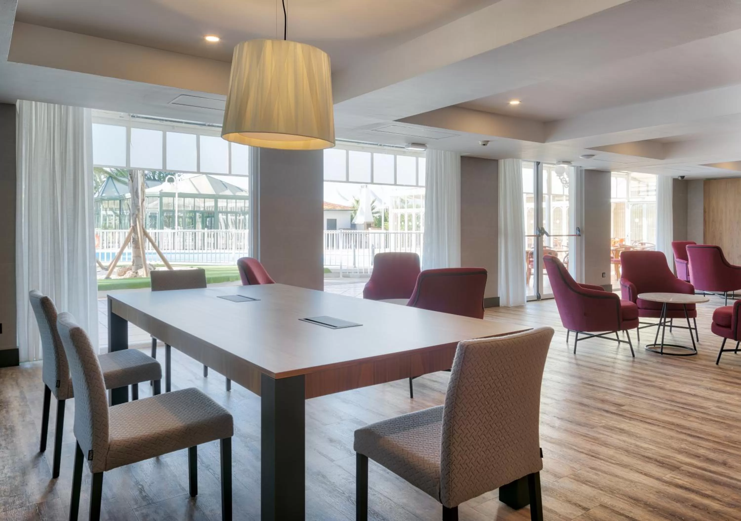 Lobby or reception in Hotel Ilunion Las Lomas