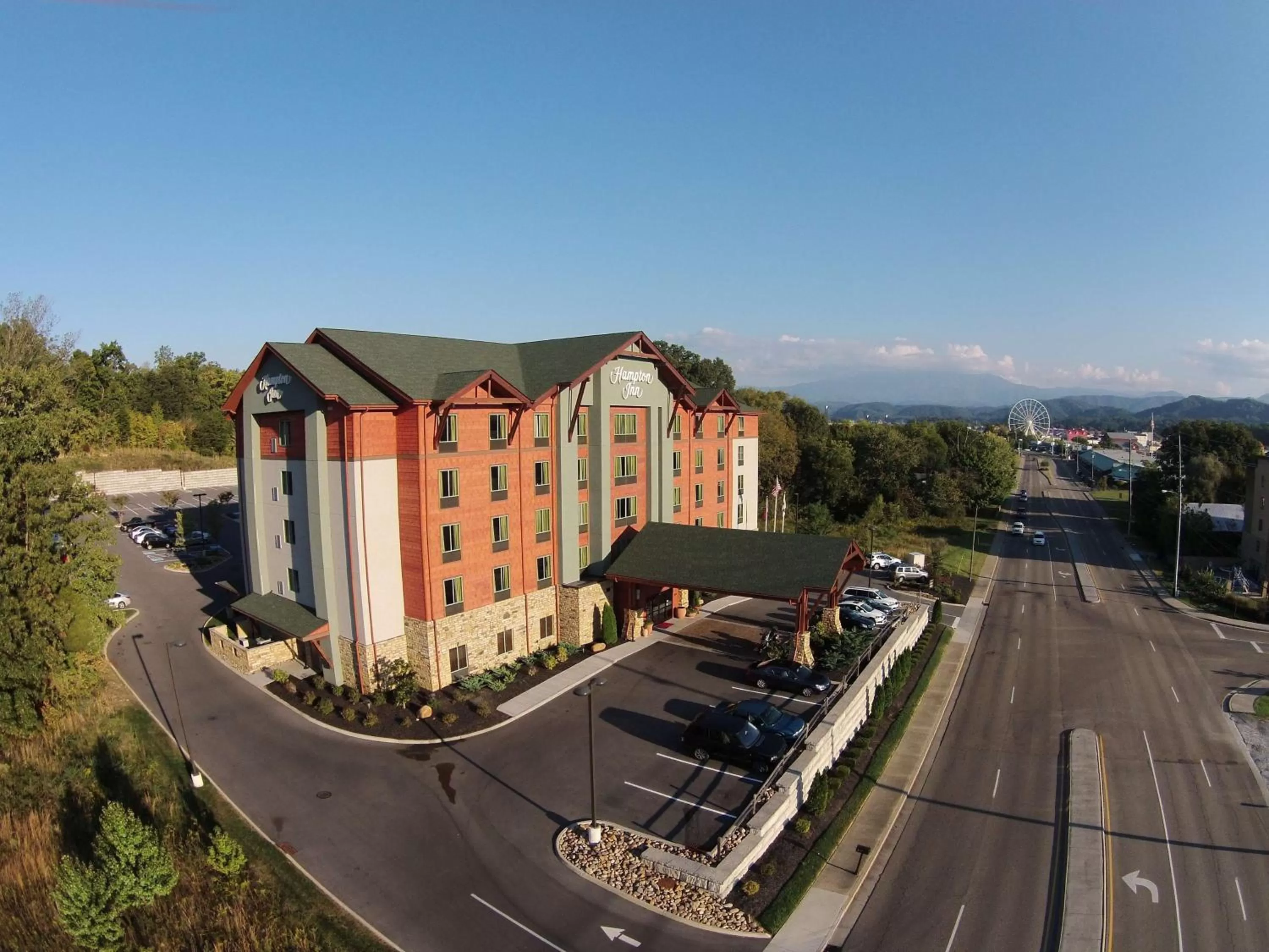 Property building in Hampton Inn Pigeon Forge