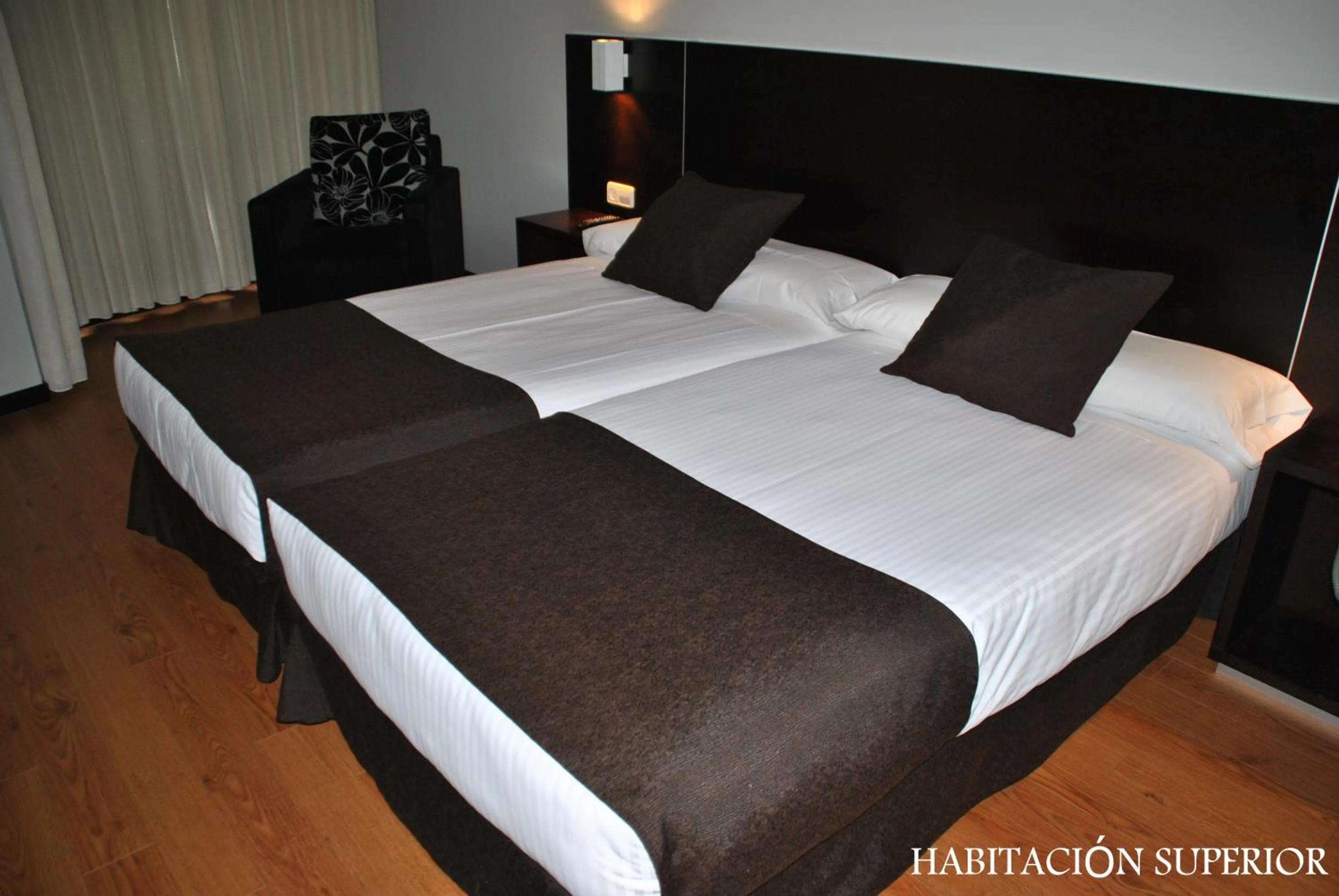 Bed in Hotel Junquera