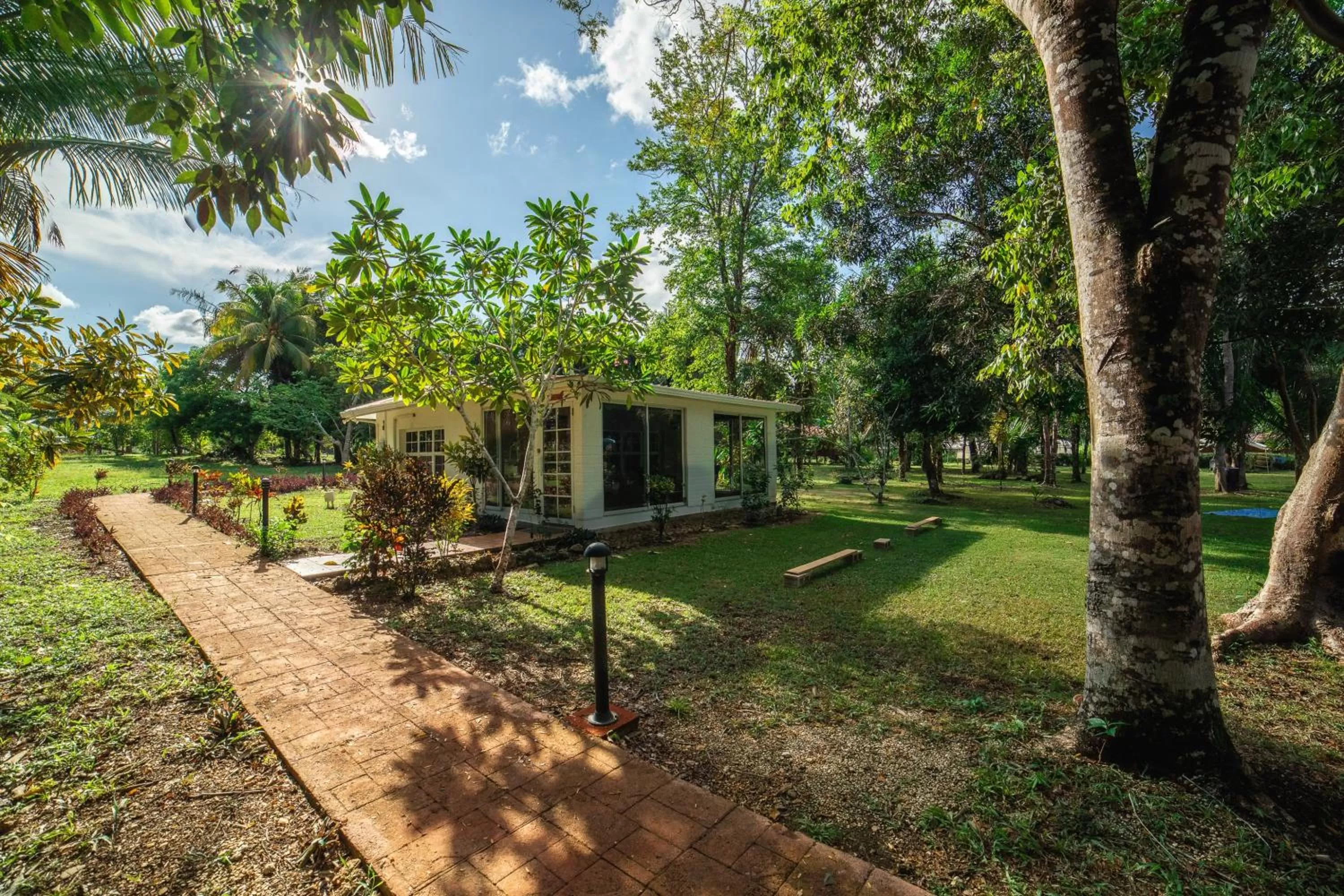 Property building in KikiWitz Resort