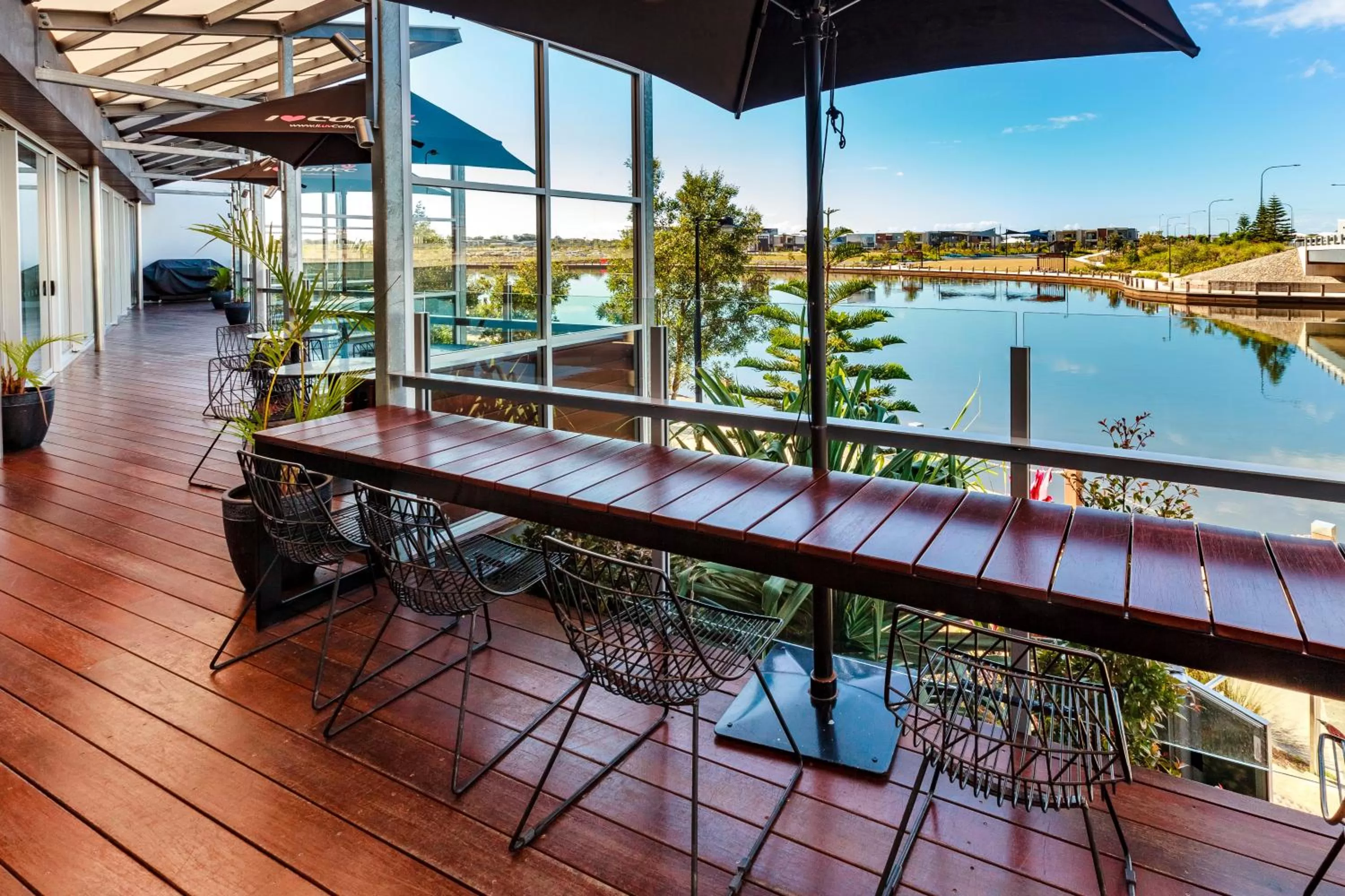 Patio in Mercure Sunshine Coast Kawana Waters