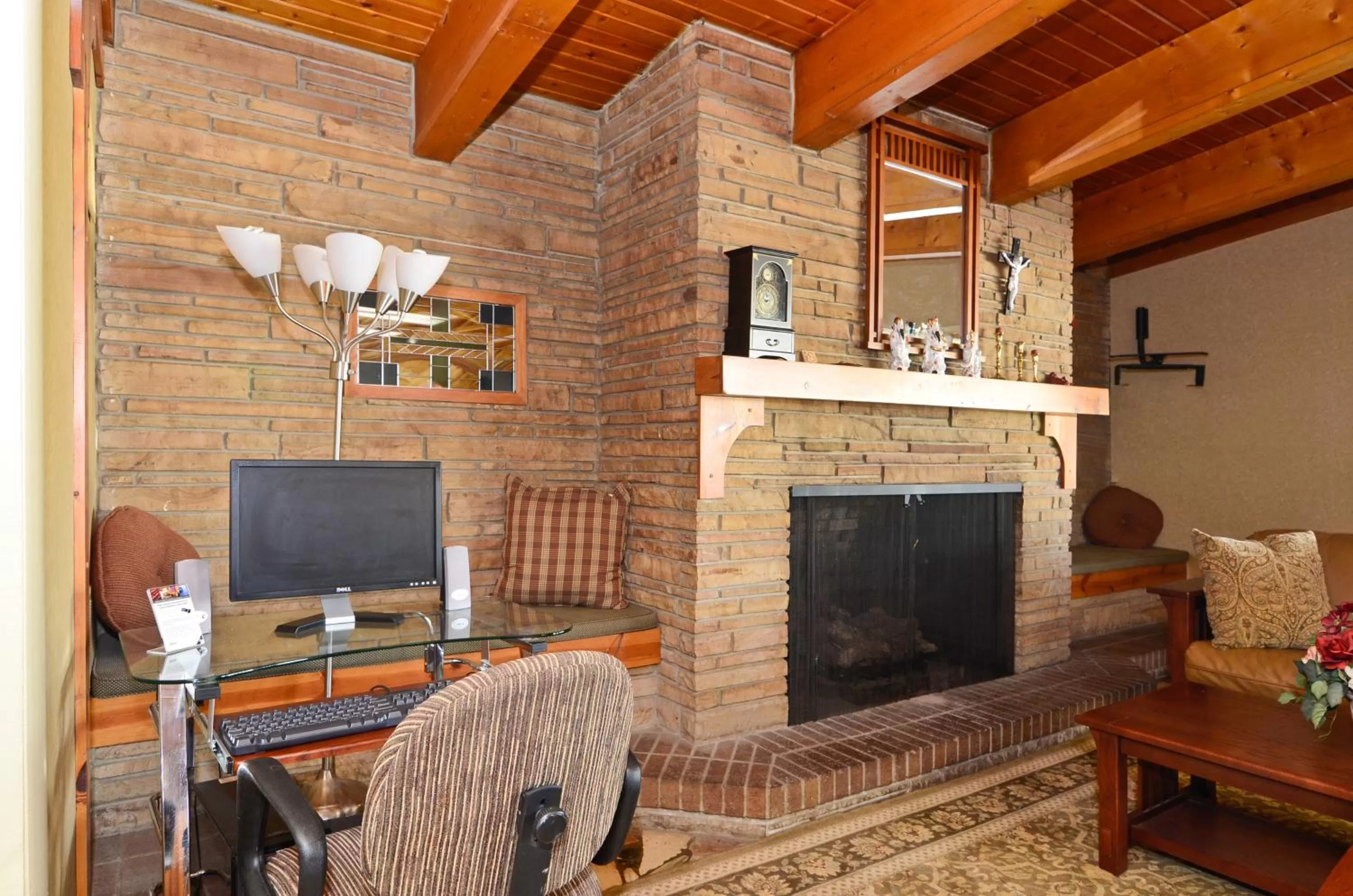 Americas Best Value Inn Iola