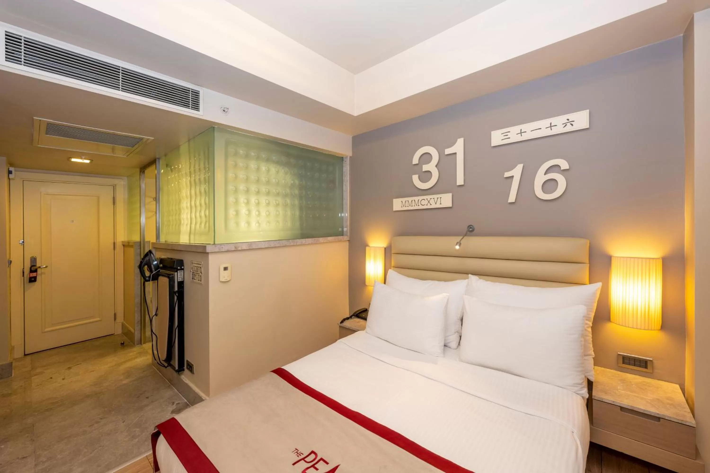 Photo of the whole room, Bed in Ramada By Wyndham Istanbul Pera Taksim