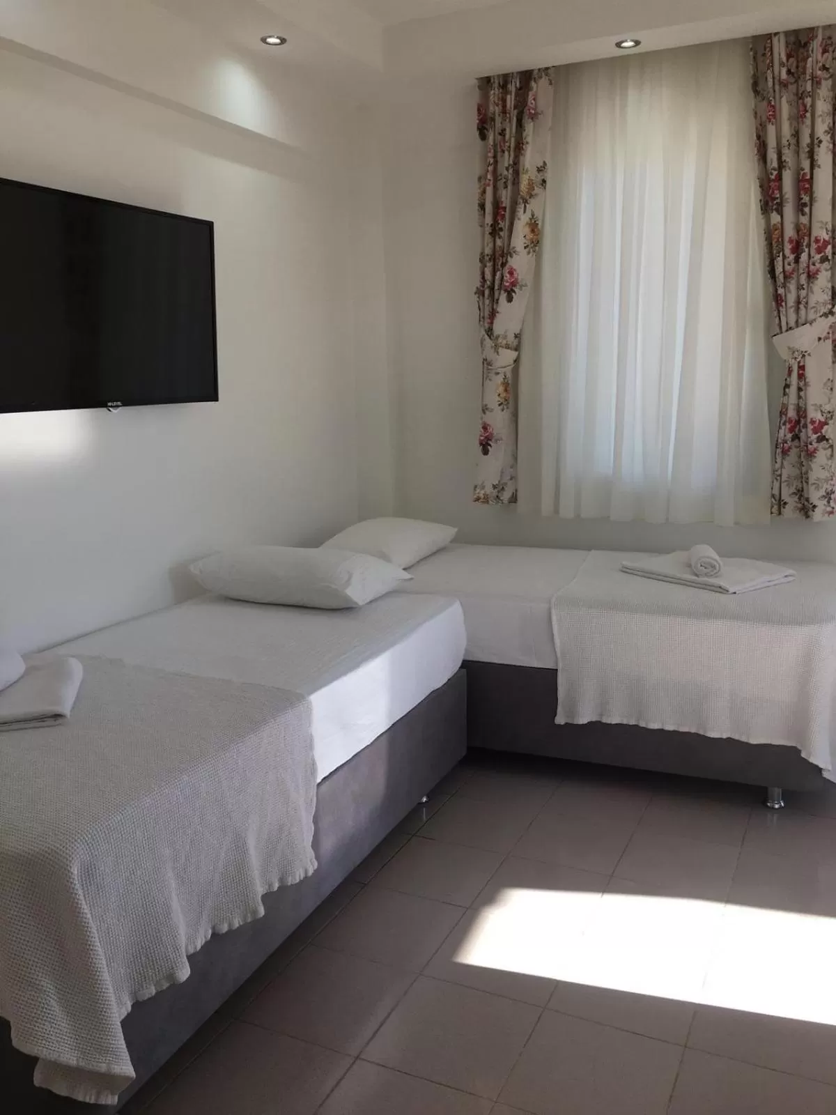 Bed in Sunset Apart Otel