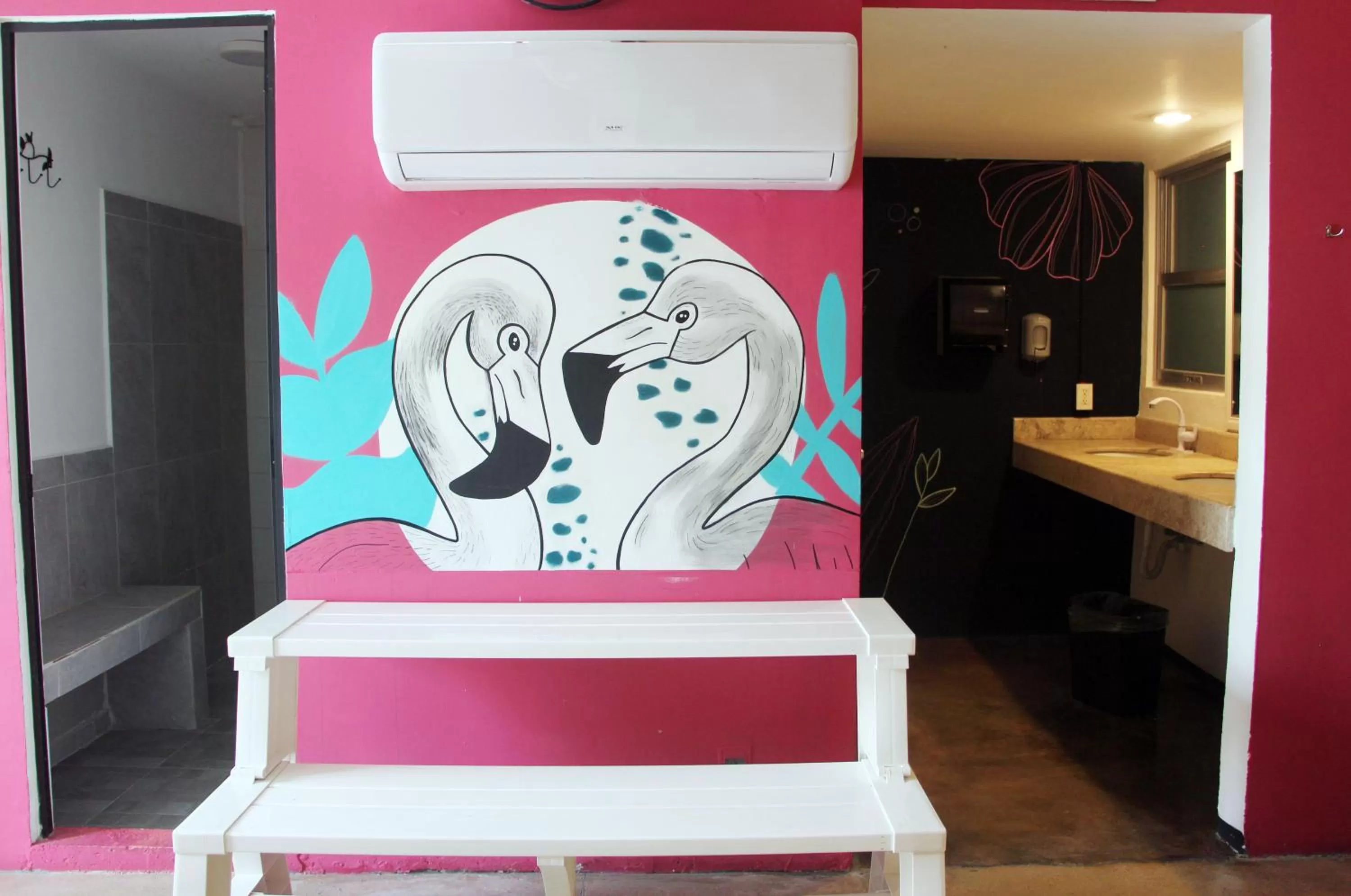 Shower in Hotel & Hostal Casa de Luz Cancun