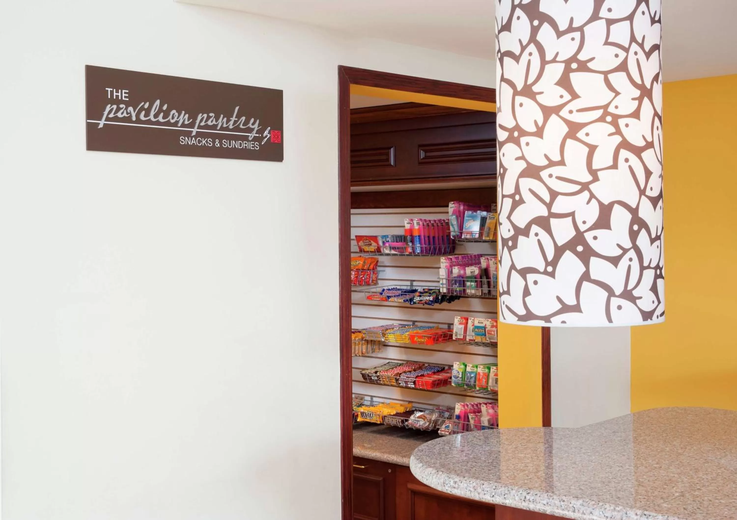 Restaurant/places to eat in Hilton Garden Inn St. Paul Oakdale